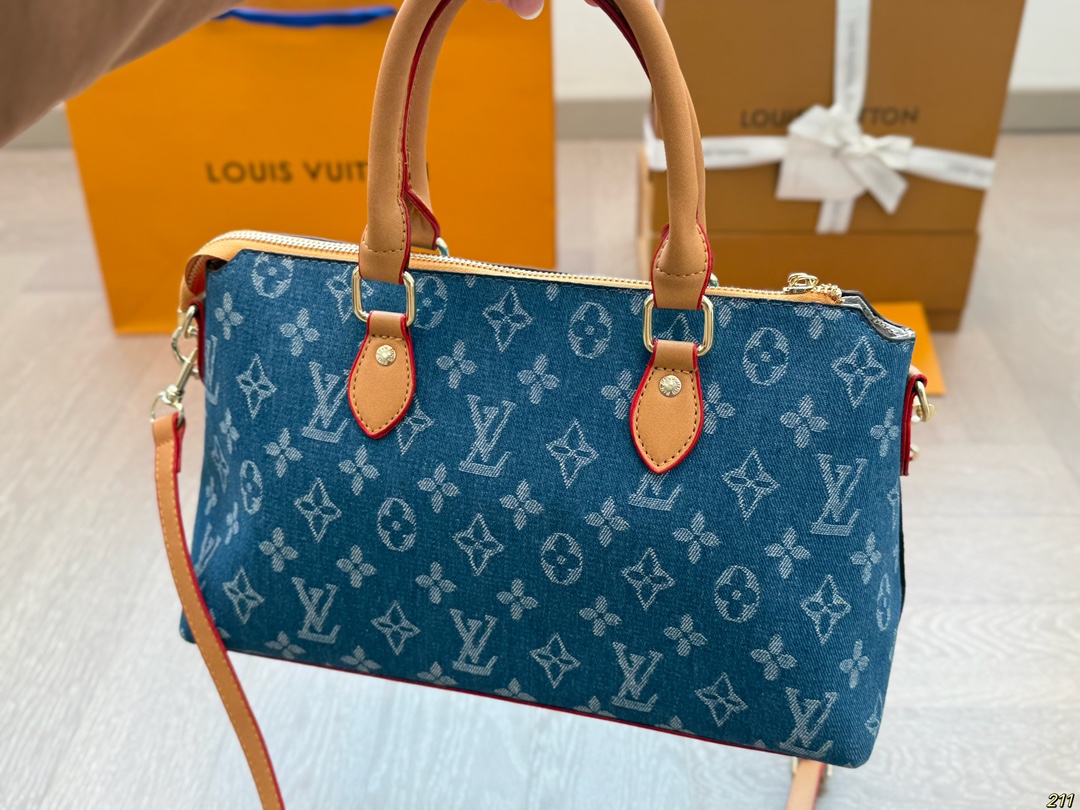 LV single-shoulder handbag
