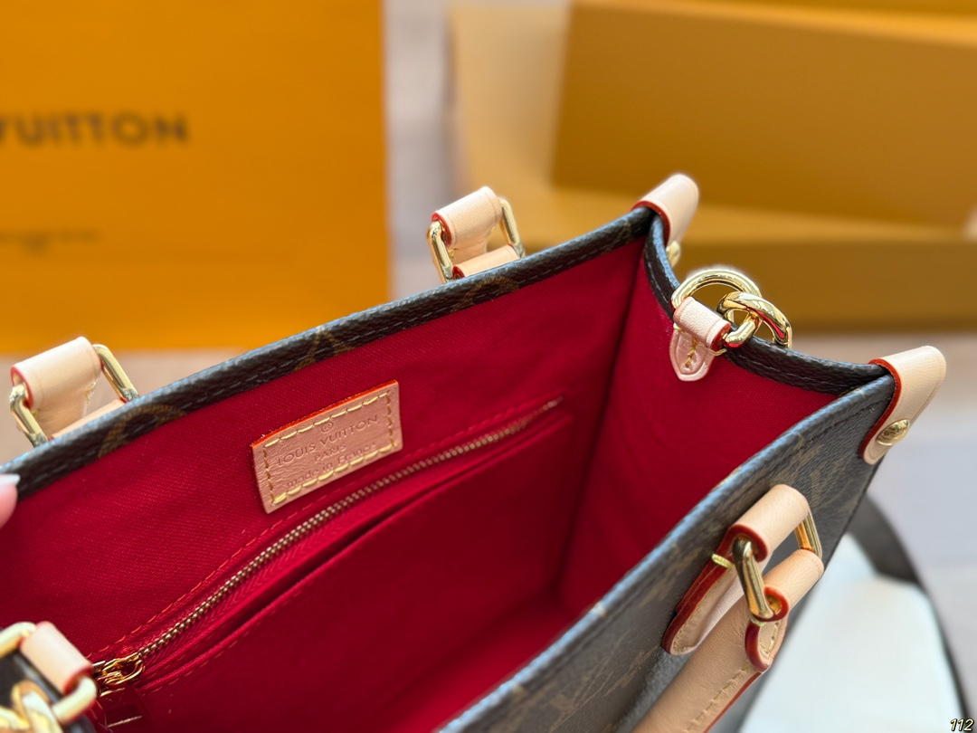 LV old flower piano bag