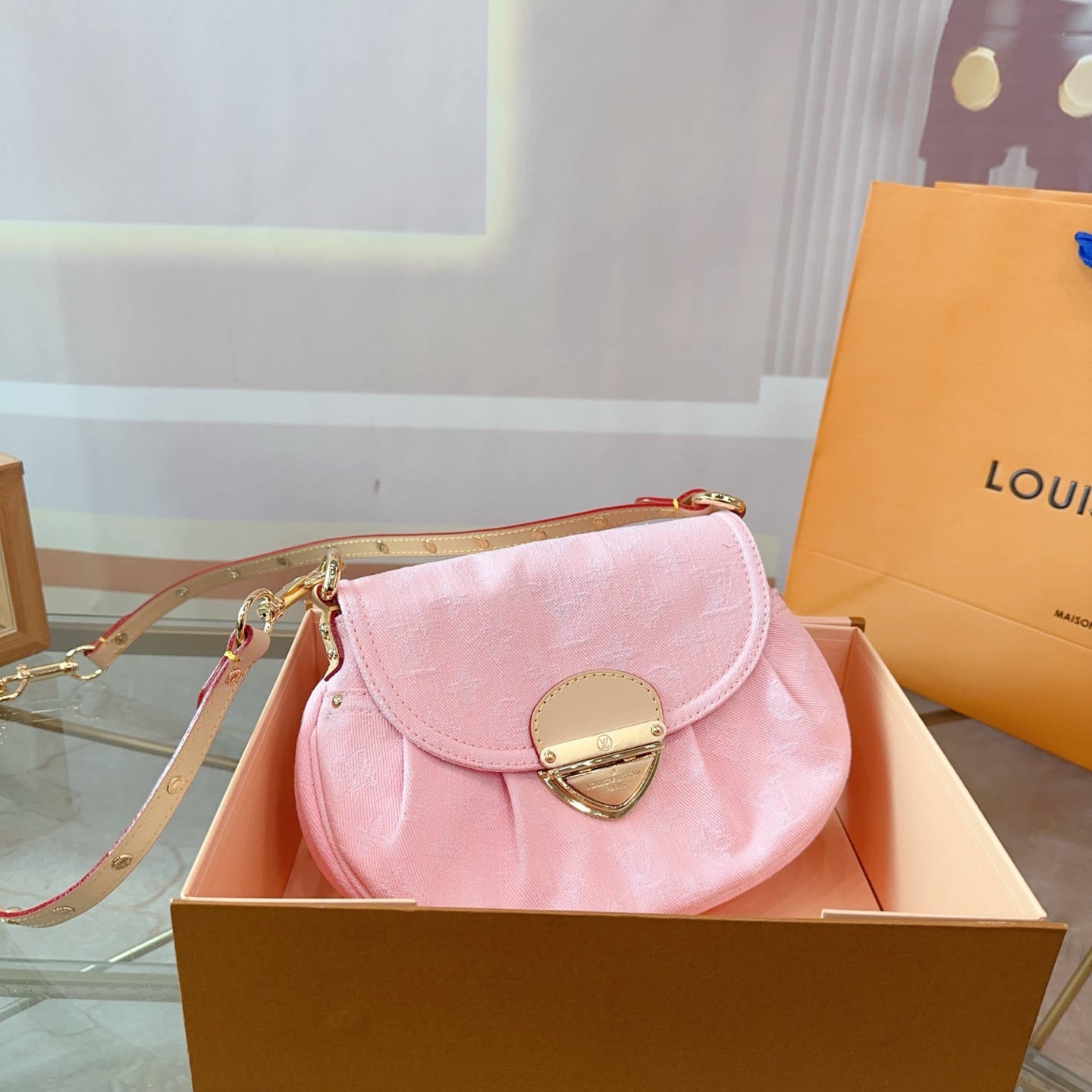 Lv Cowboy Yuanbao Sunset