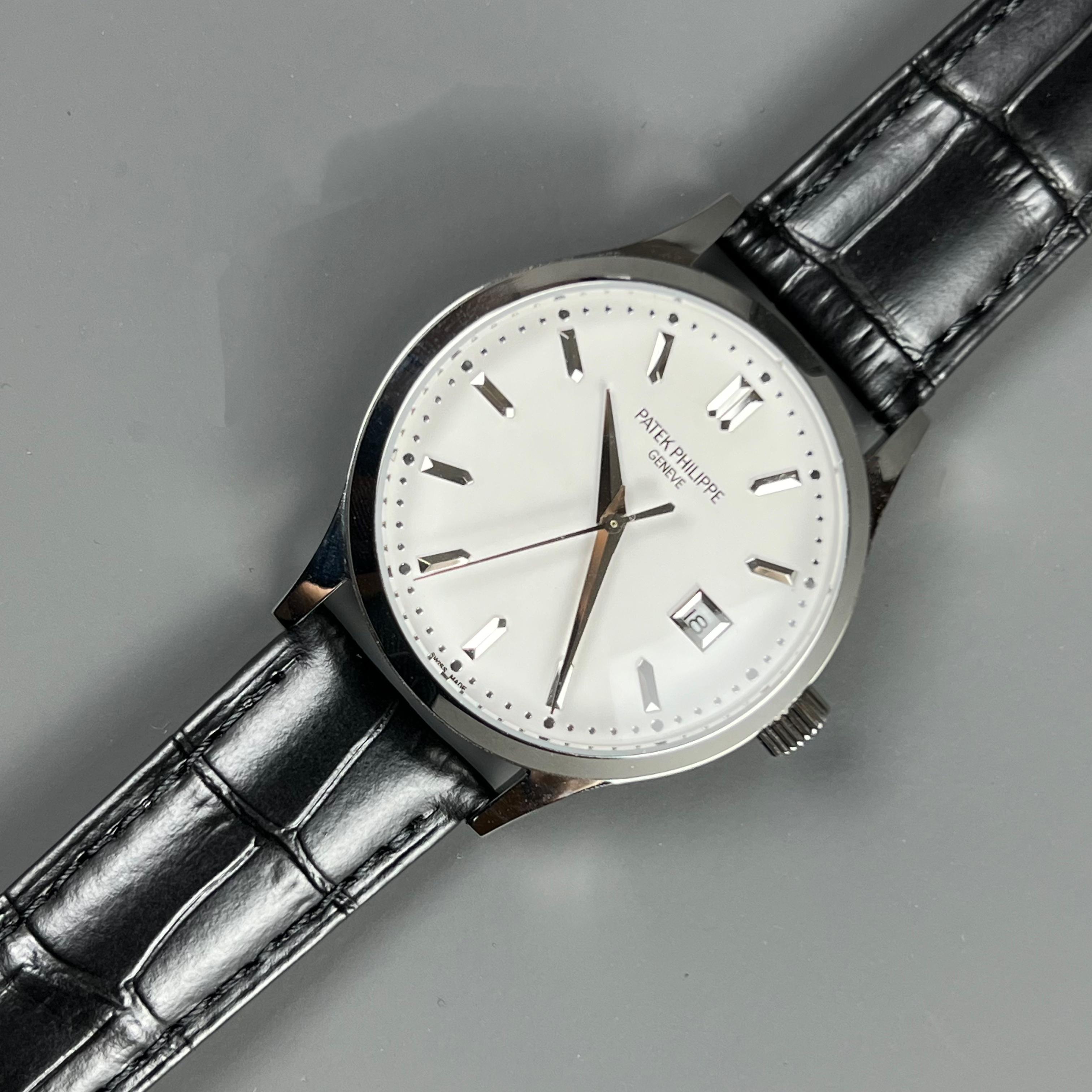 Patek Philippe Classic Series Platinum Automatic Men's Watch