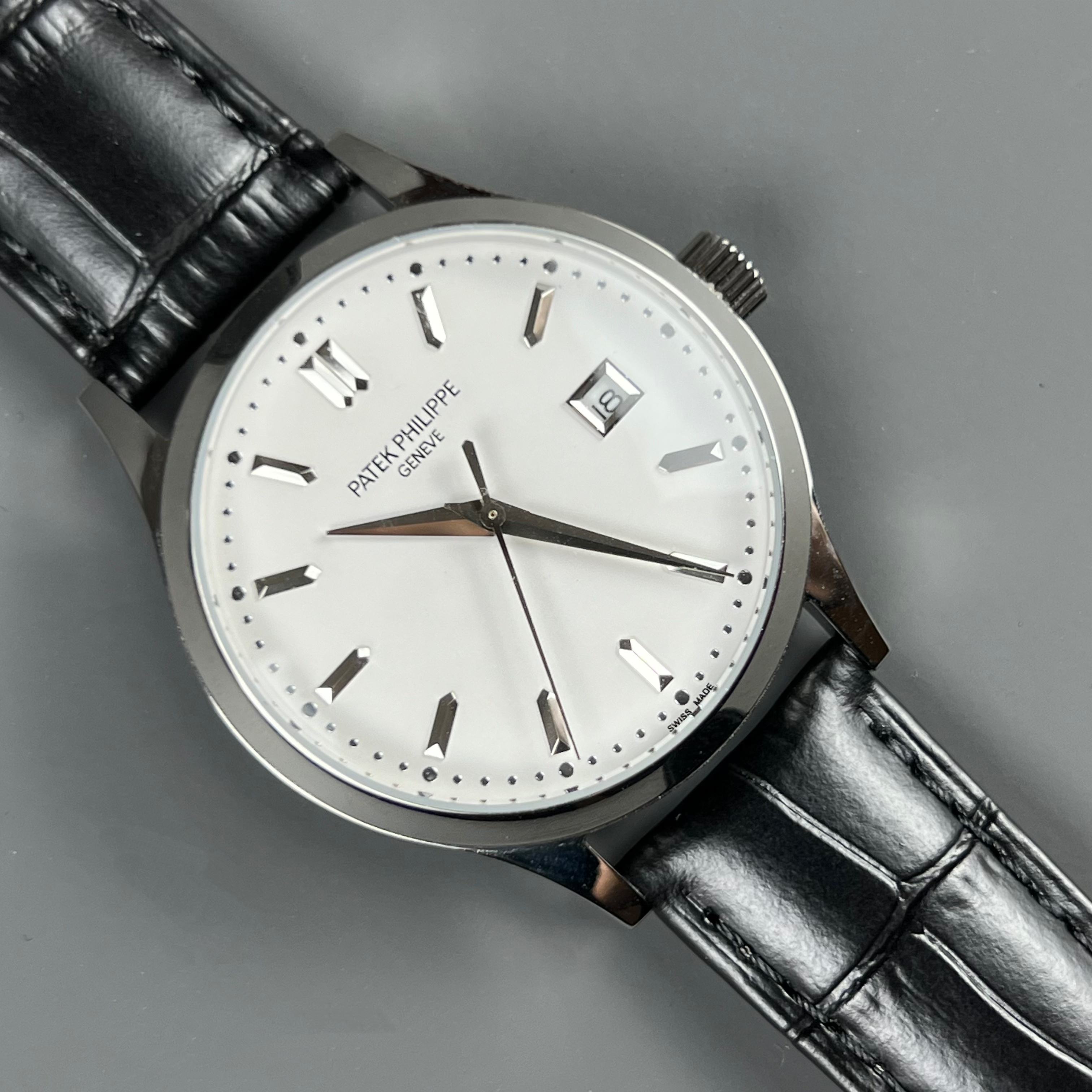 Patek Philippe Classic Series Platinum Automatic Men's Watch