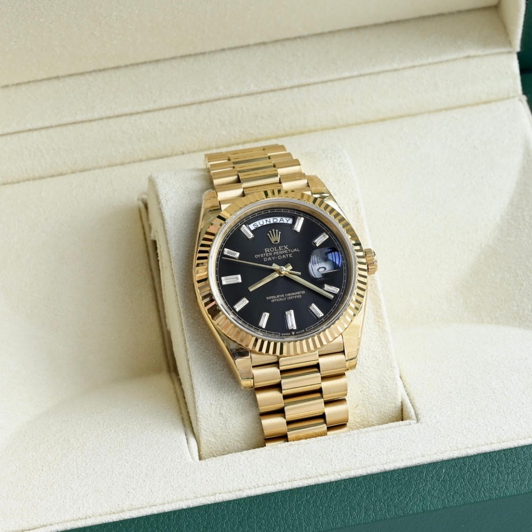 Rolex Date Series Black Dial Watch
