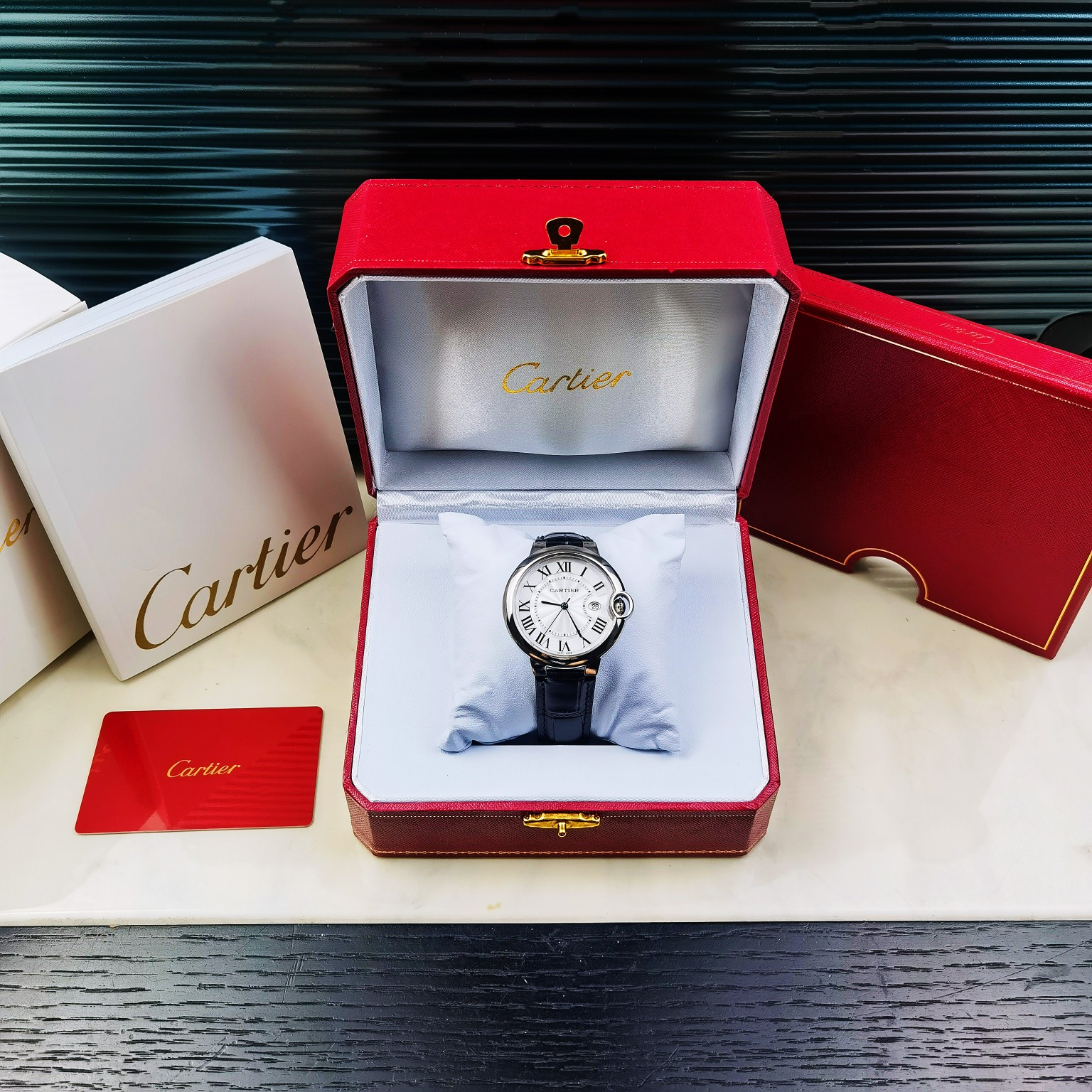 Cartier Blue Balloon Men's Quartz Watch