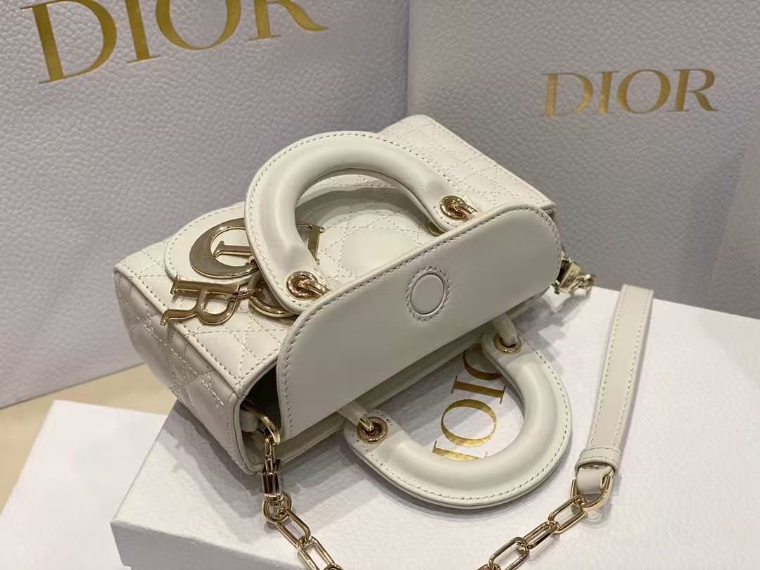 Dior side-scrolling Diana bag