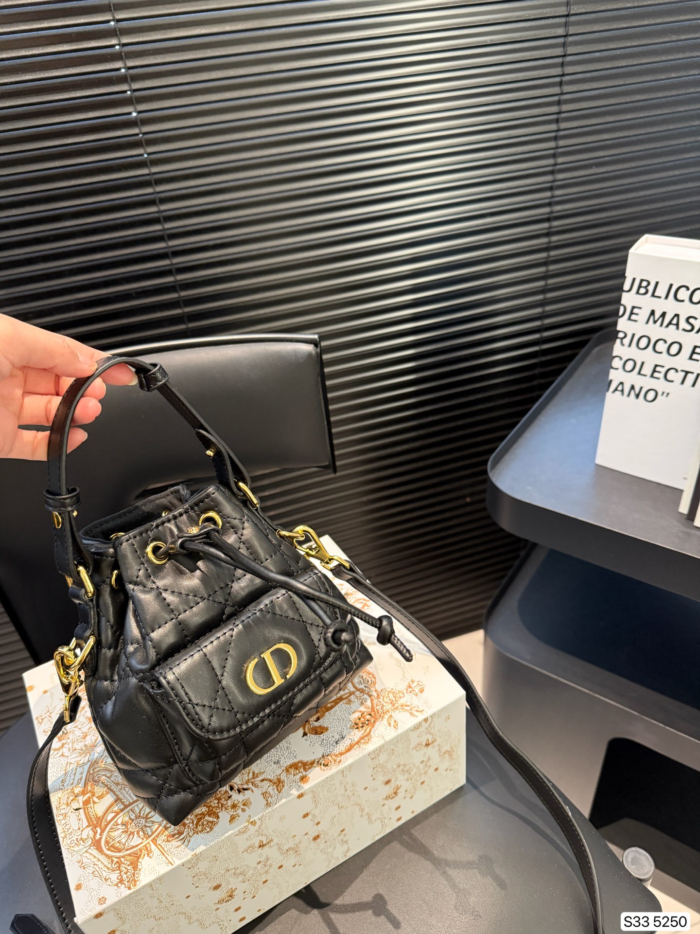 Dior caro Dior bucket bag