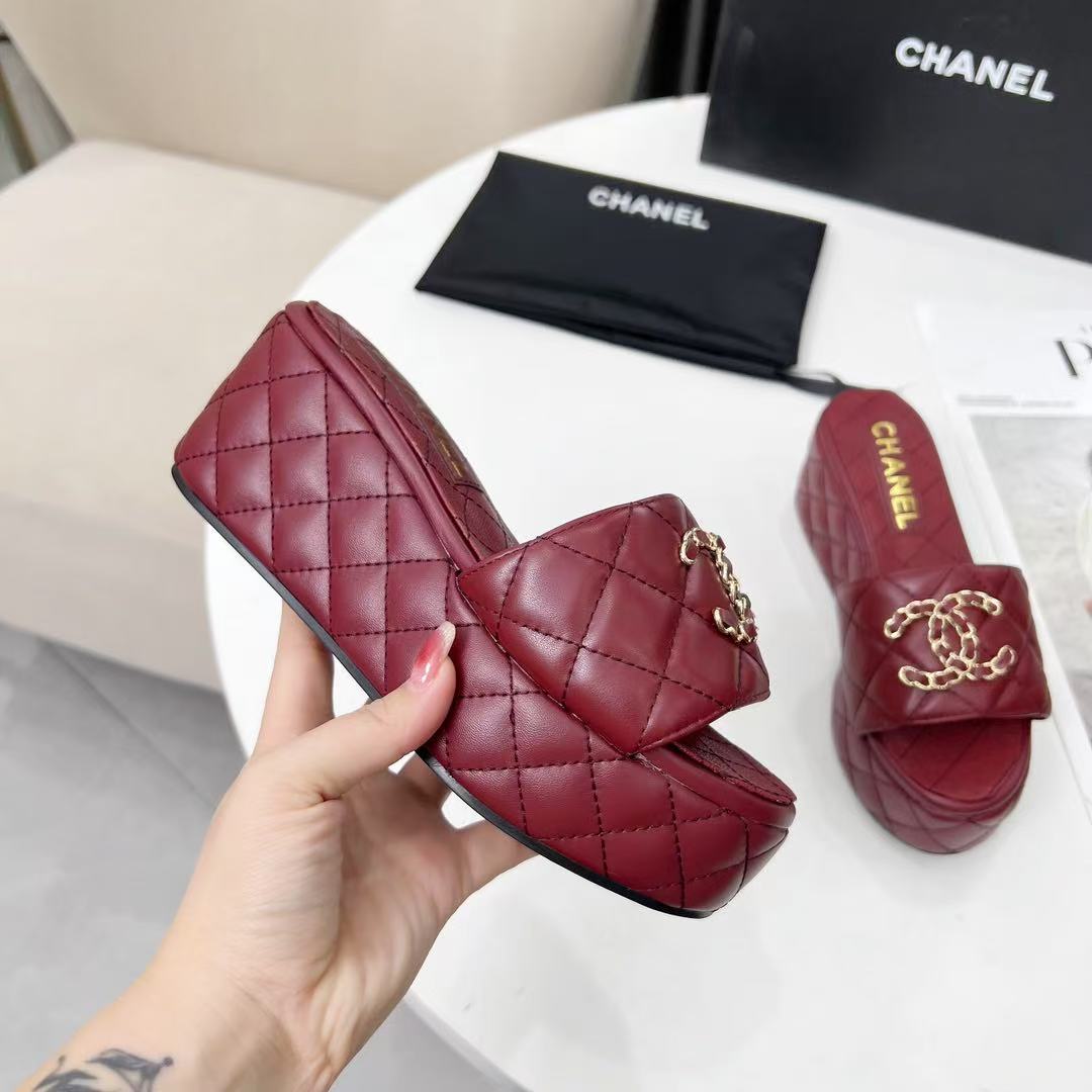 Chanel thick-soled sandals