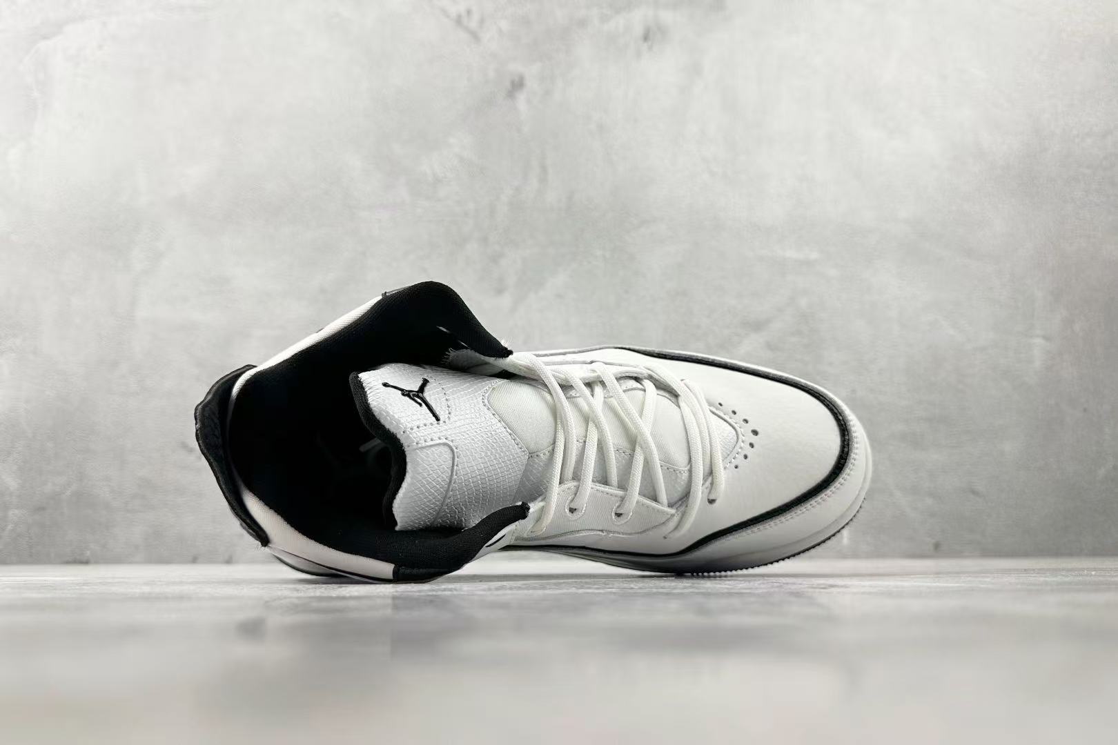 Jordan Courtside 23 sneakers