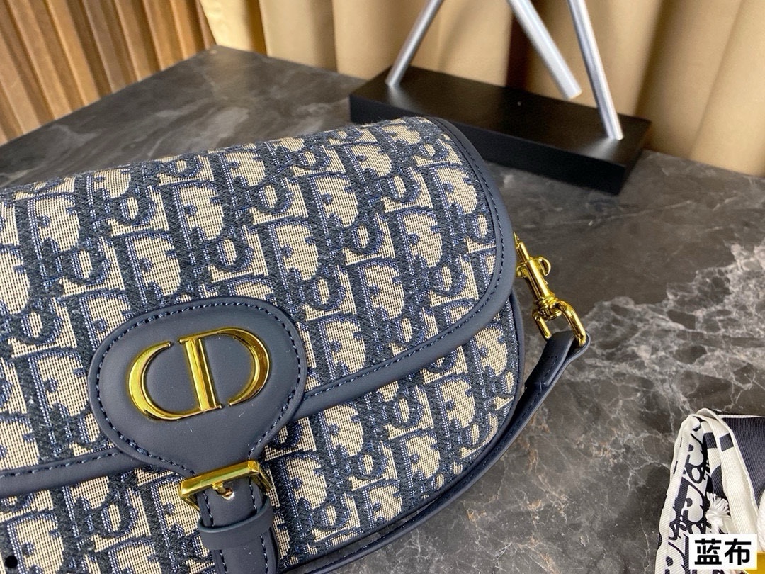 Dior Bobby East West underarm bag