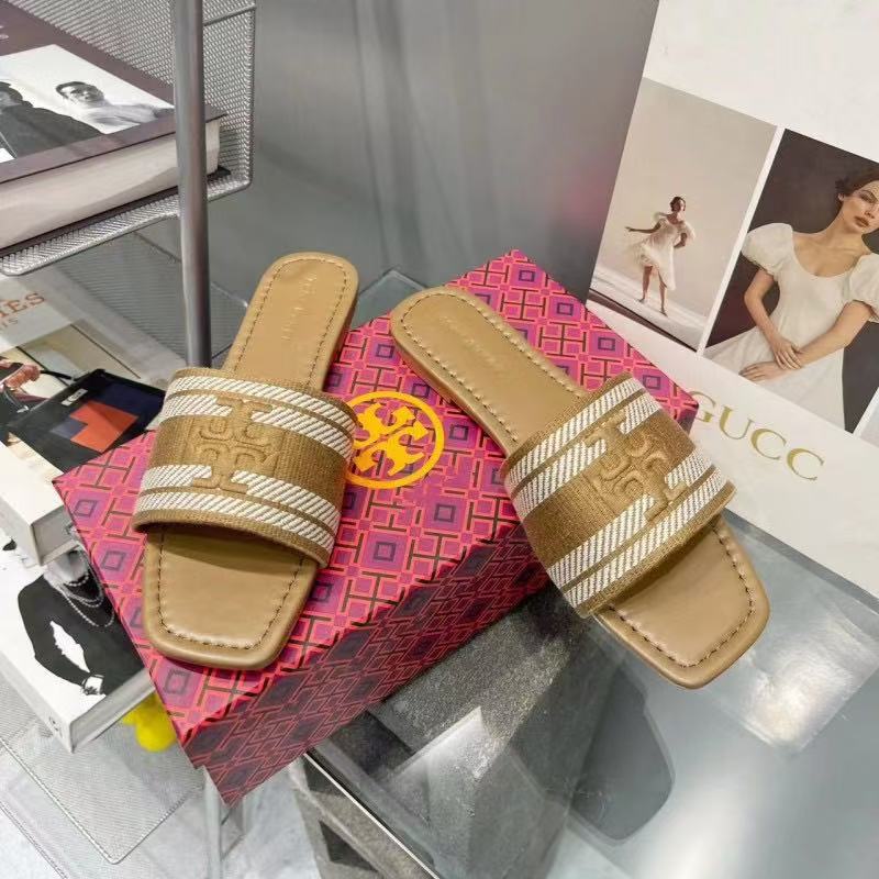 TORY BURCH slippers
