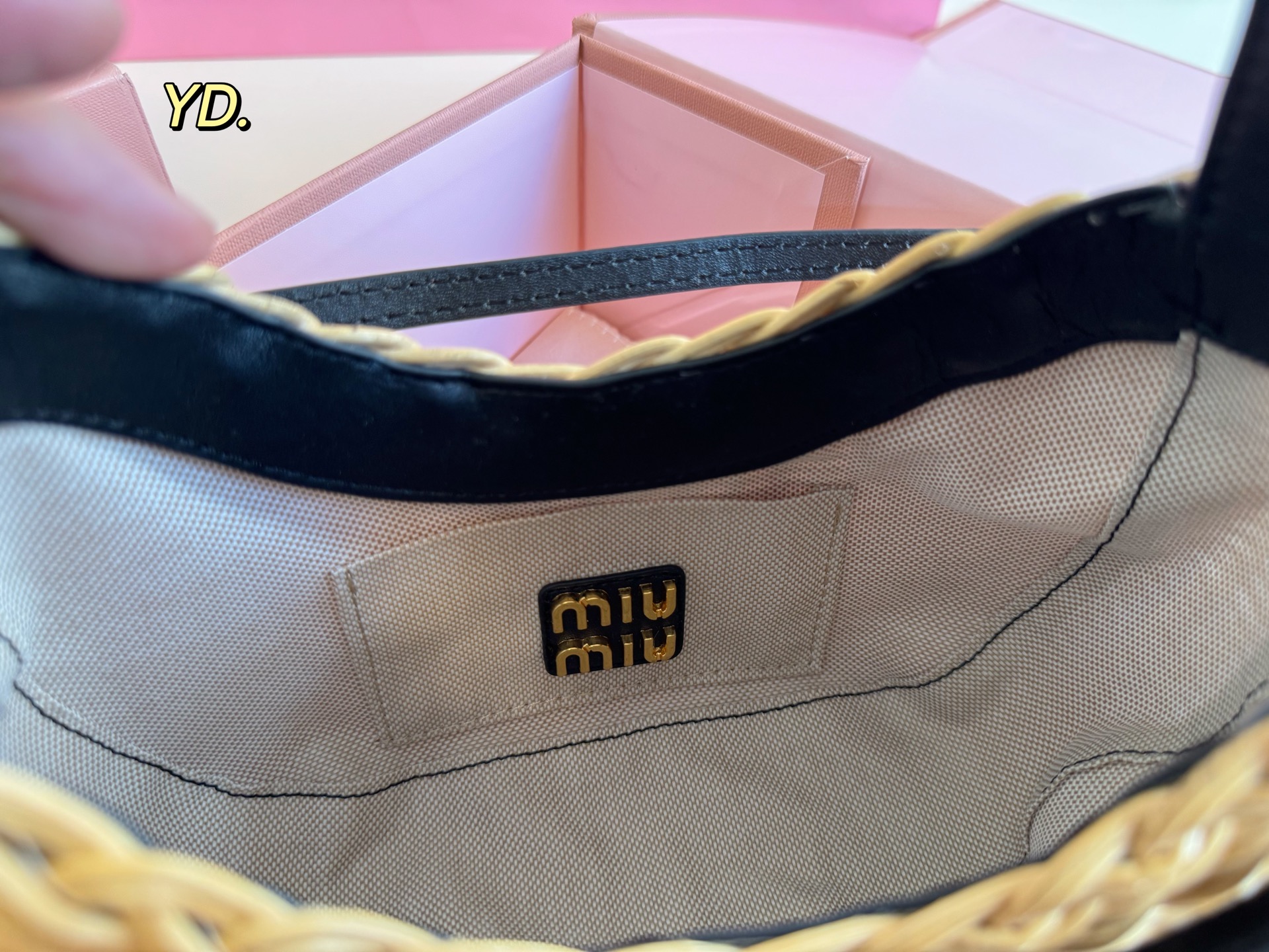 MiuMiu new straw basket bag