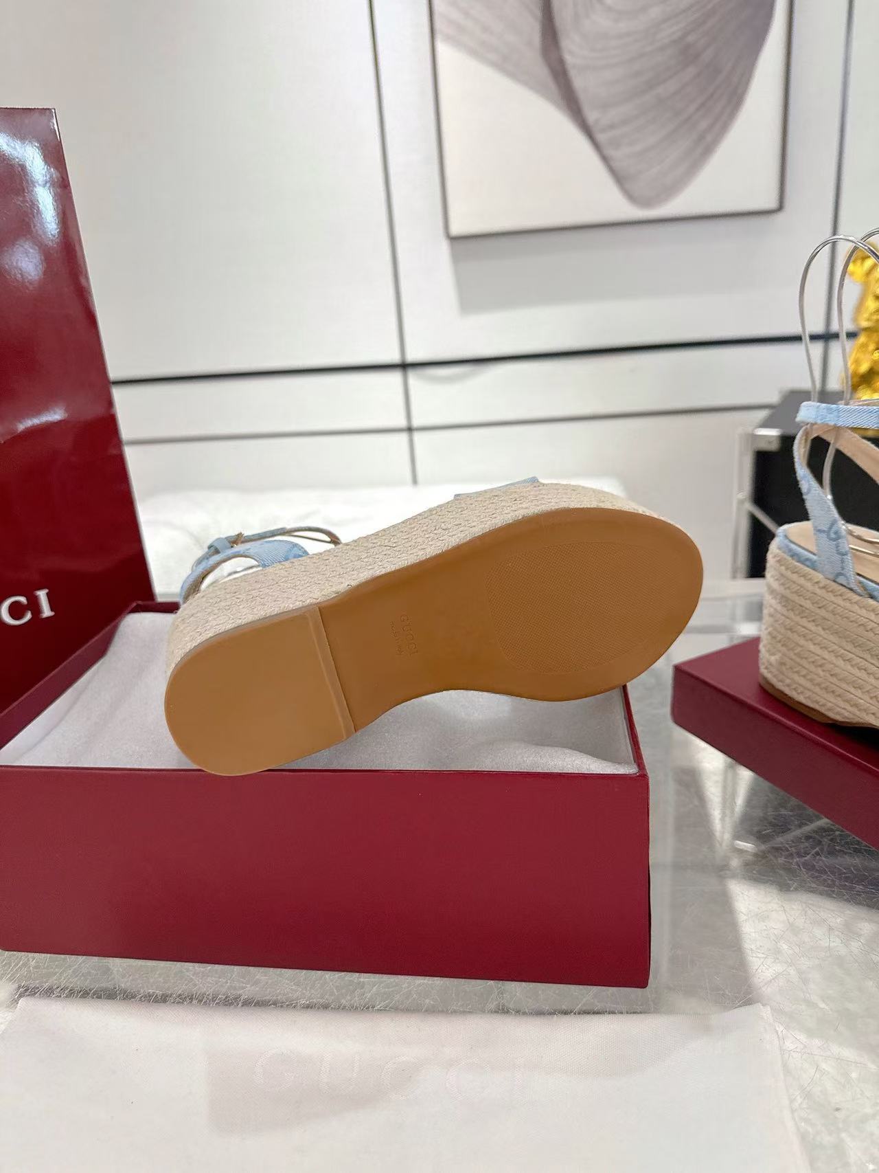 Gucci horse buckle high heels