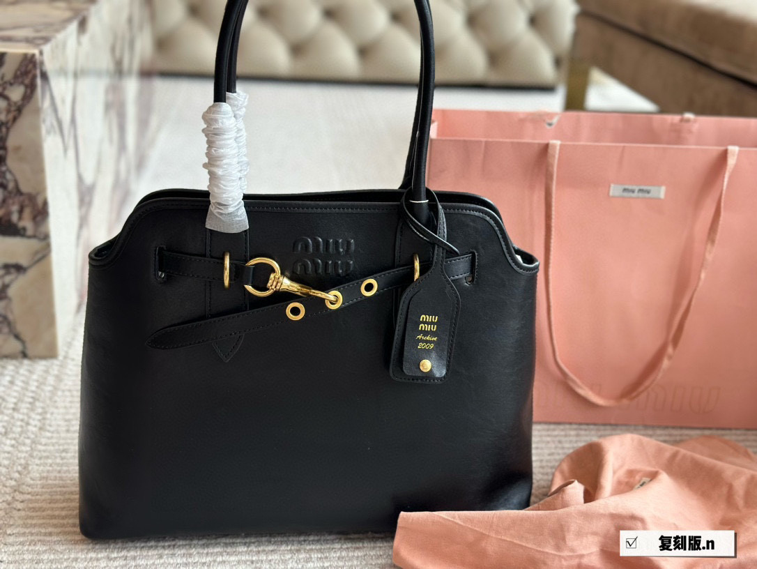 MiuMiu new personalized handbag