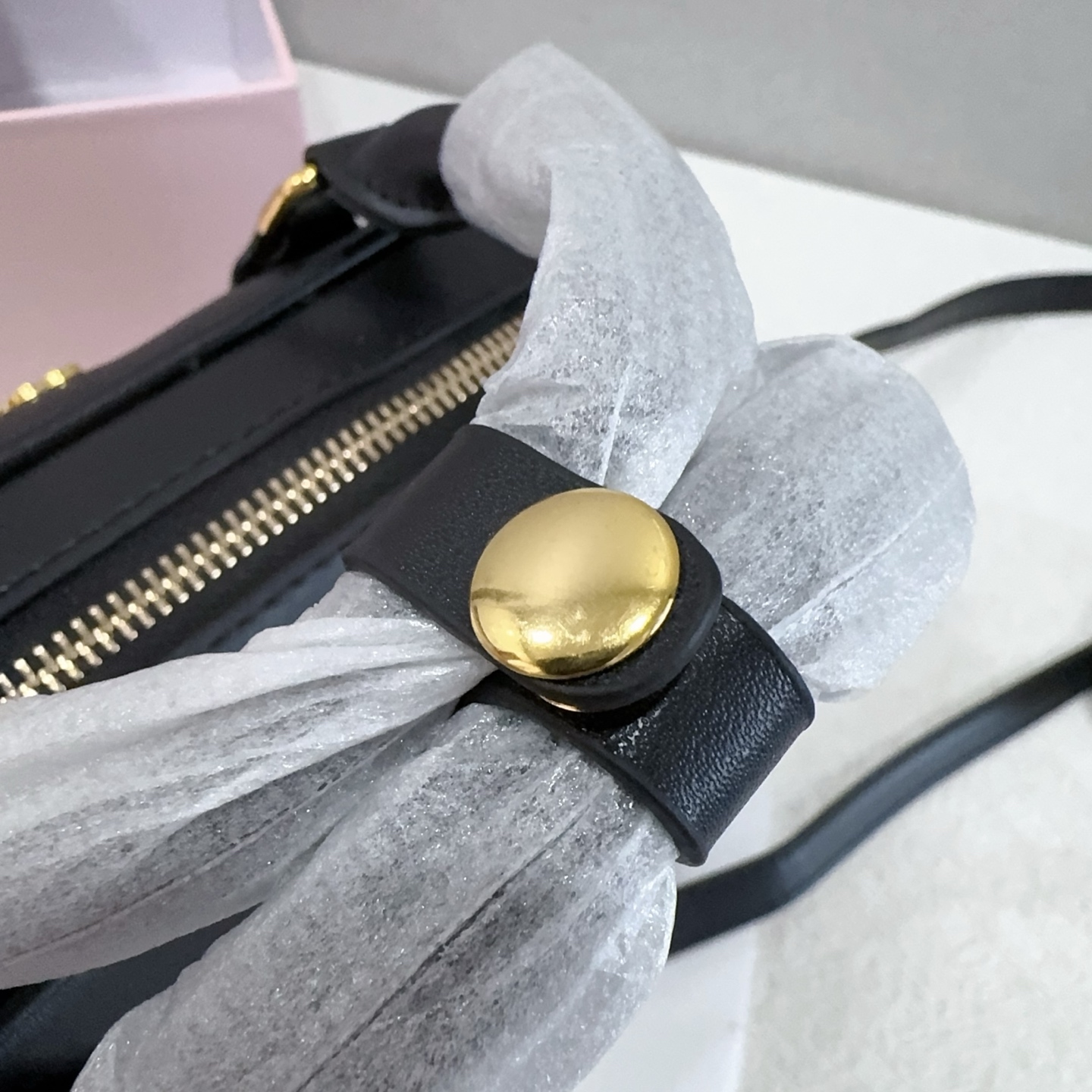 Miu Miu high-end bowling bag women's spring and summer popular shoulder crossbody handbag