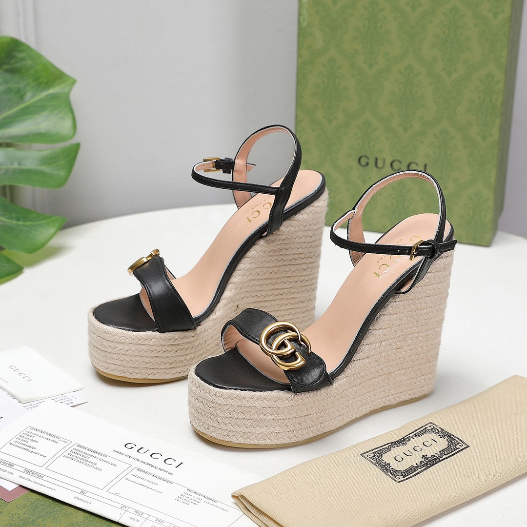 Gucci Leather upper of shoes high-heeled shoes