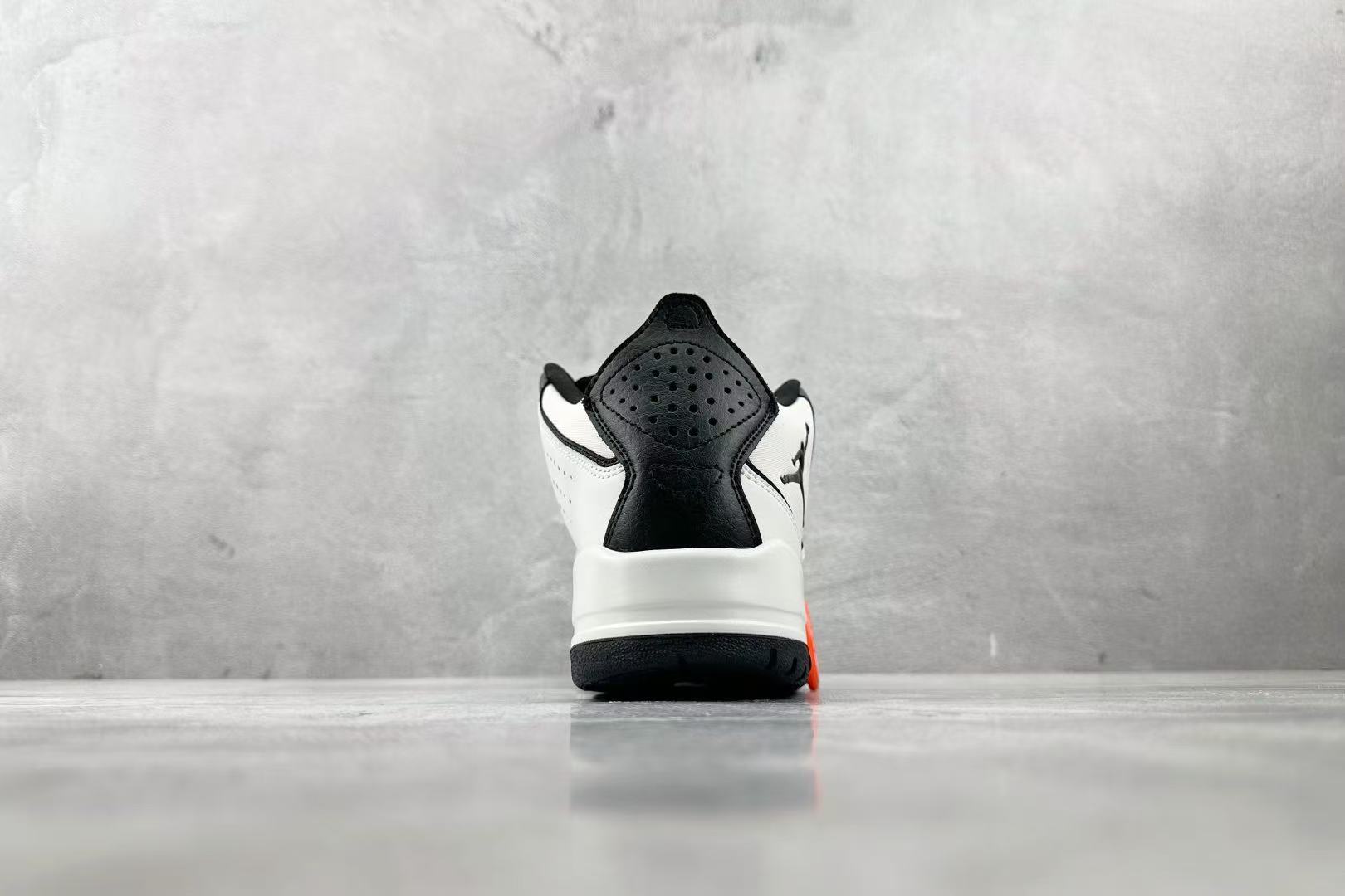 Jordan Courtside 23 sneakers