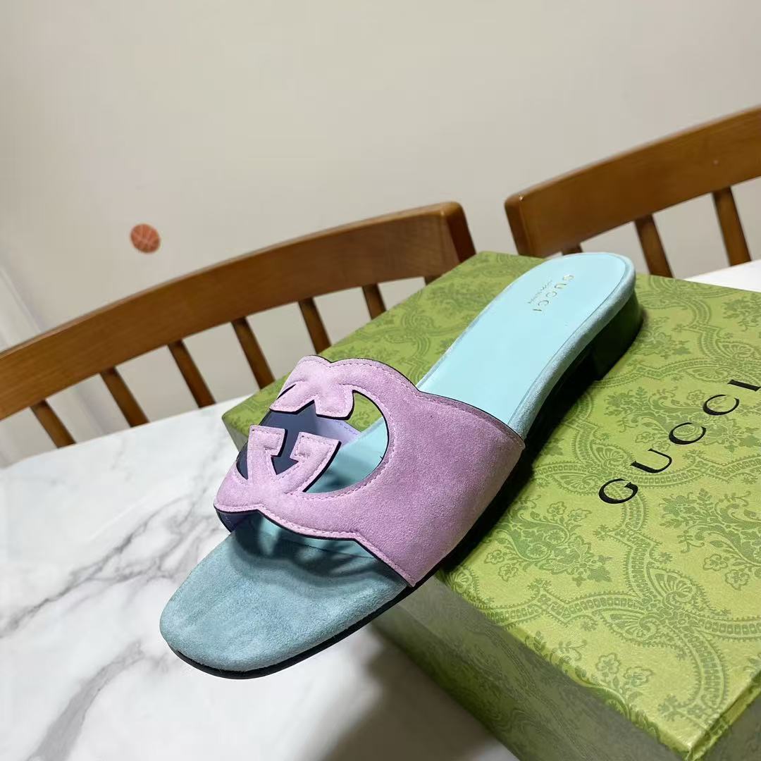 Gucci slippers