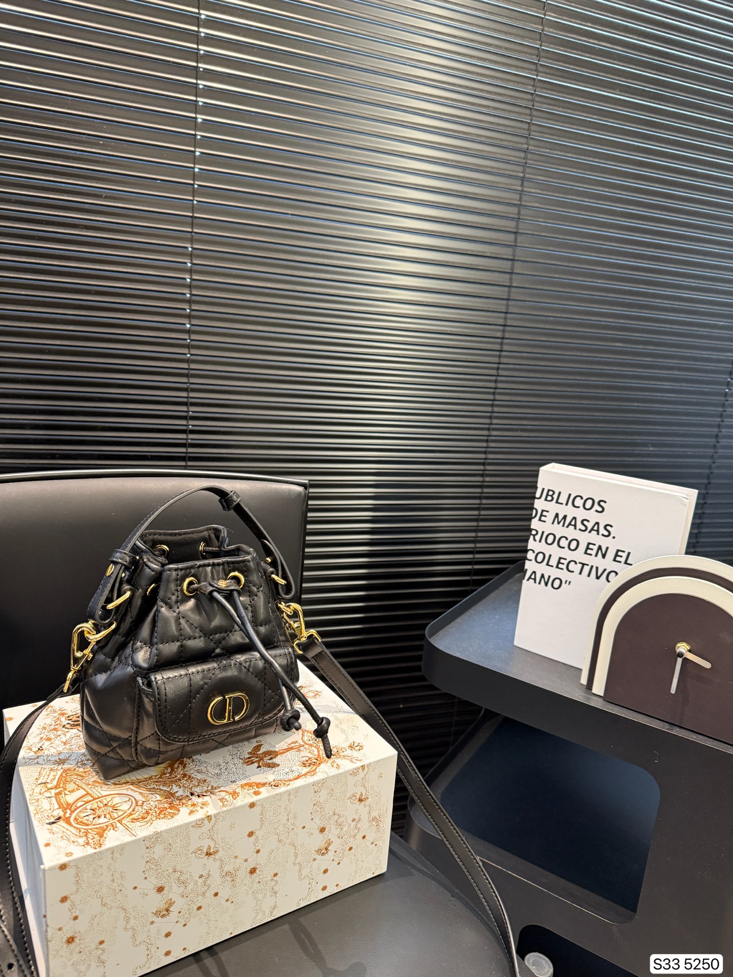 Dior caro Dior bucket bag