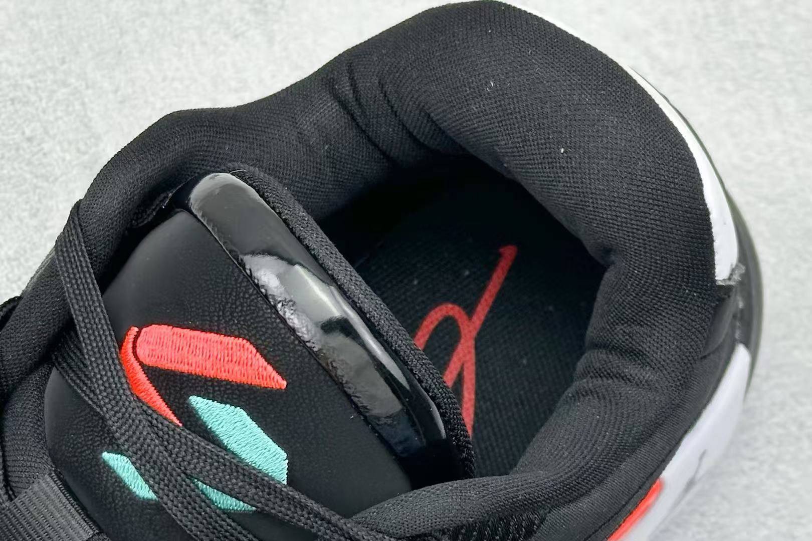 Jordan GJR Luka 4 sports shoes