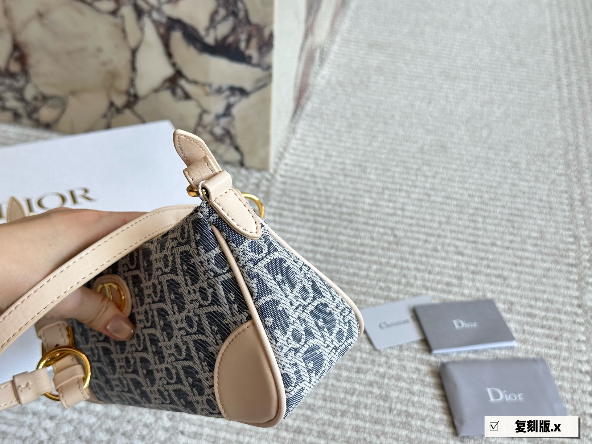 DIOR hobo underarm bag