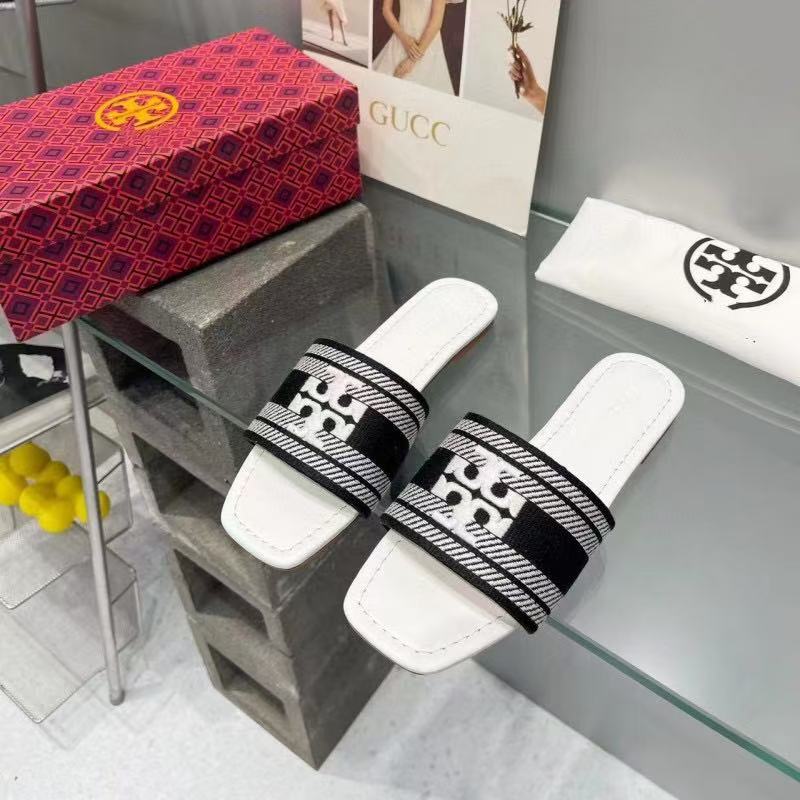 TORY BURCH slippers