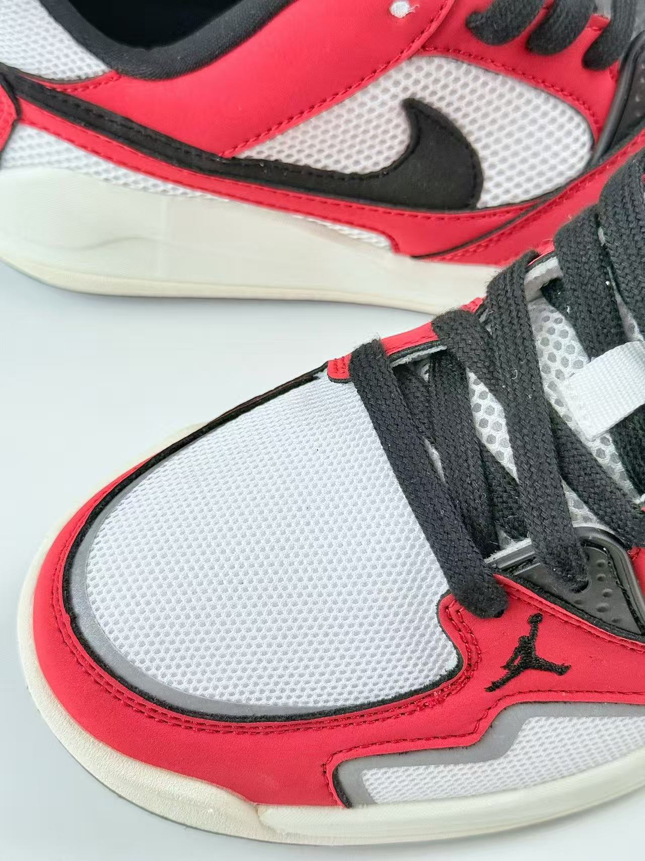 Nike Air CMFT ERA sports shoes