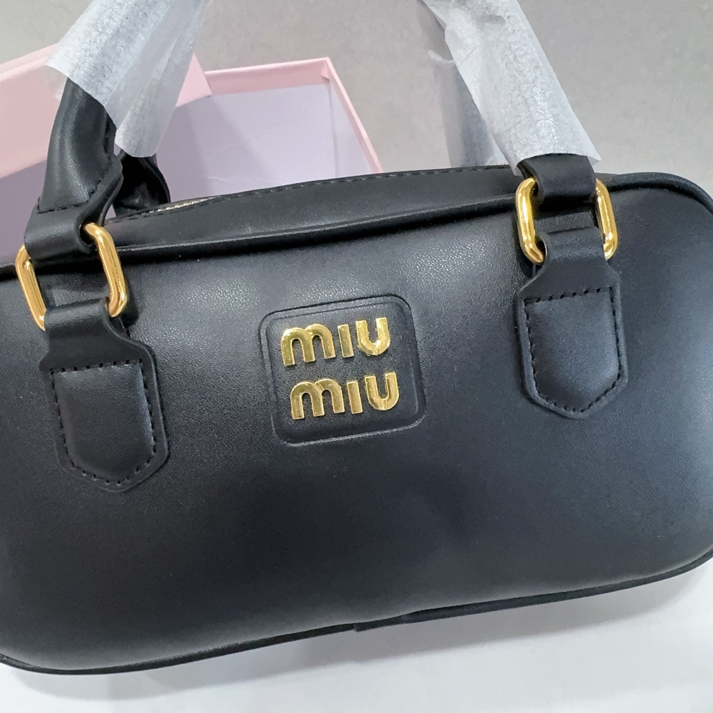 Miu Miu high-end bowling bag women's spring and summer popular shoulder crossbody handbag