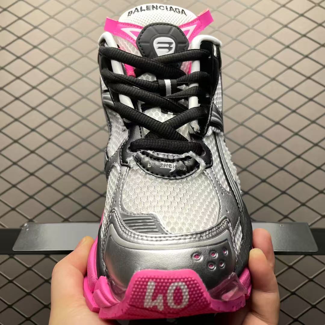 Balenciaga Runner retro shoes