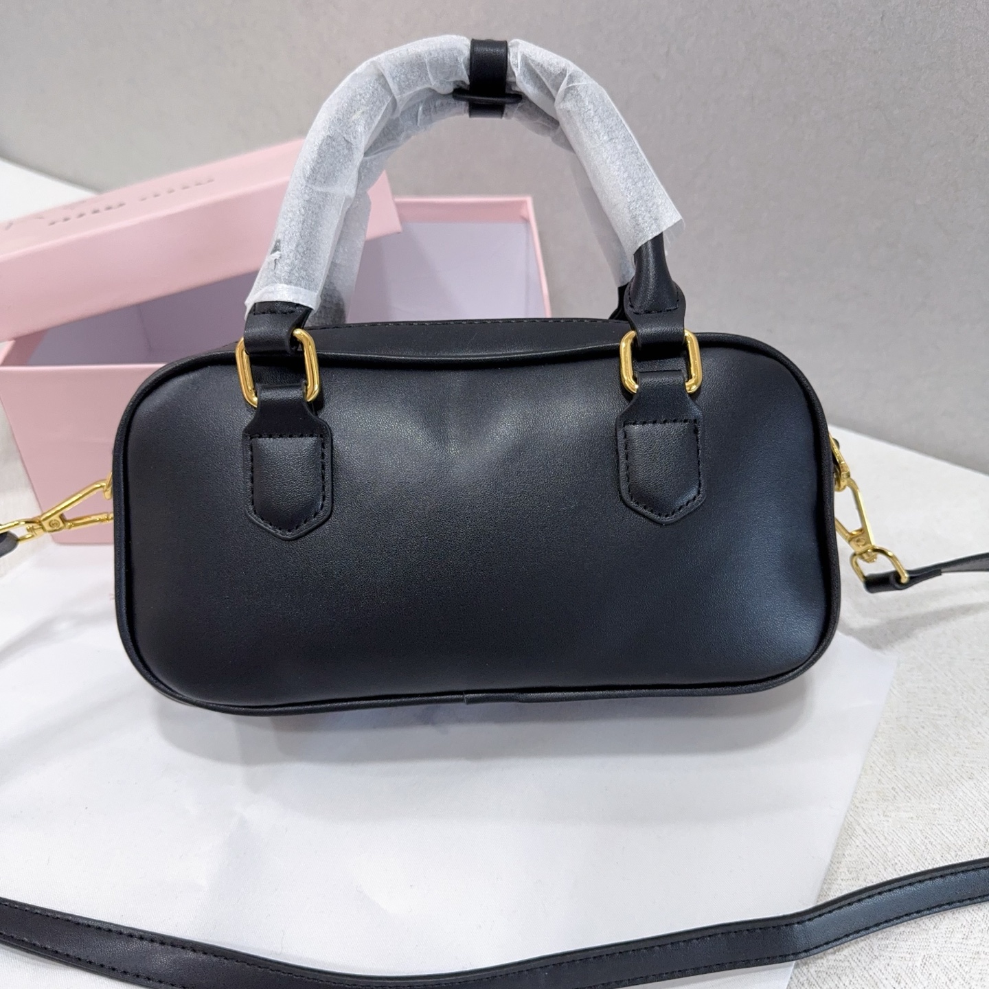 Miu Miu high-end bowling bag women's spring and summer popular shoulder crossbody handbag