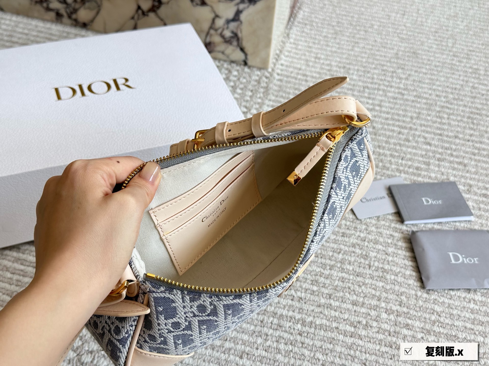 DIOR hobo underarm bag