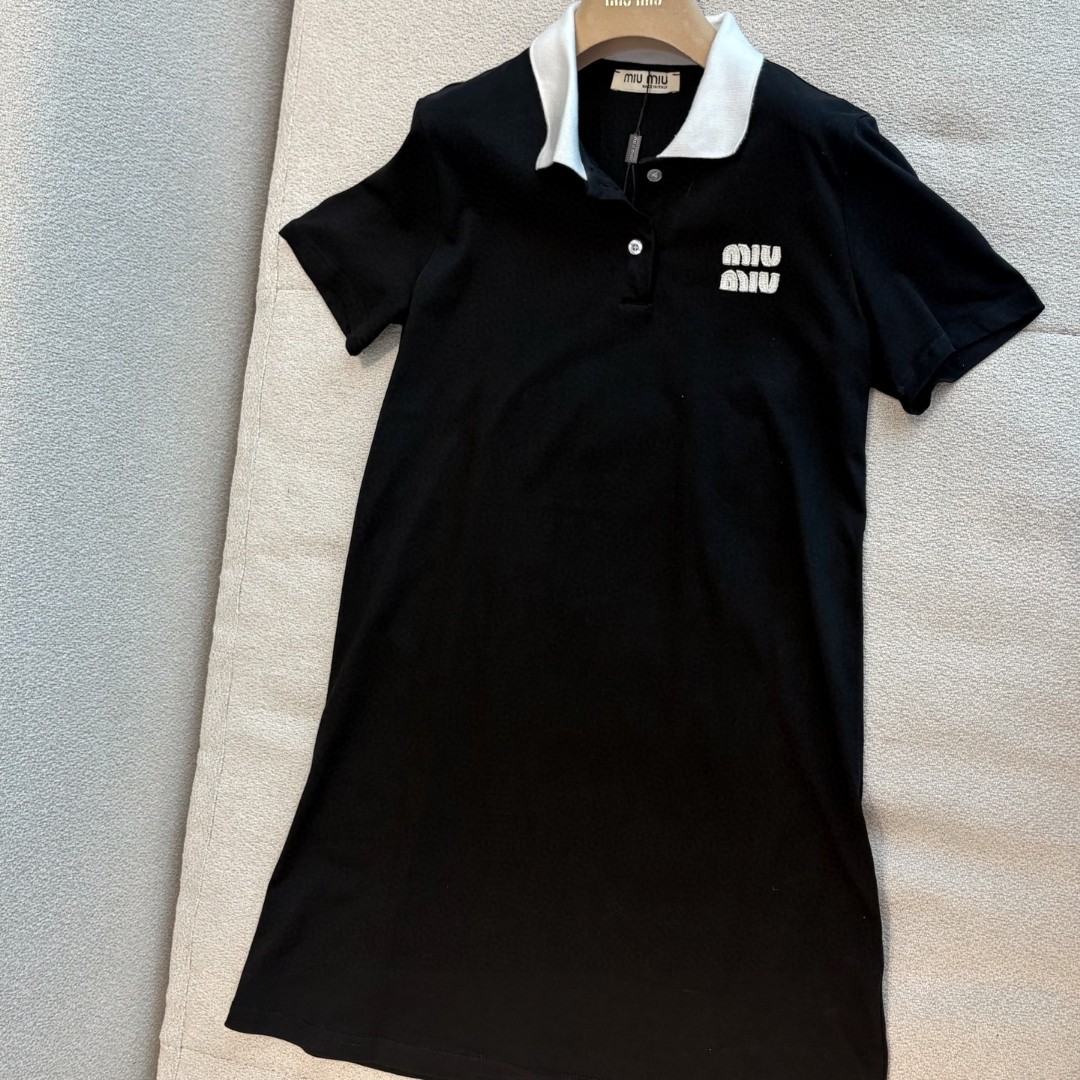 MIUMIU exquisite sports dress