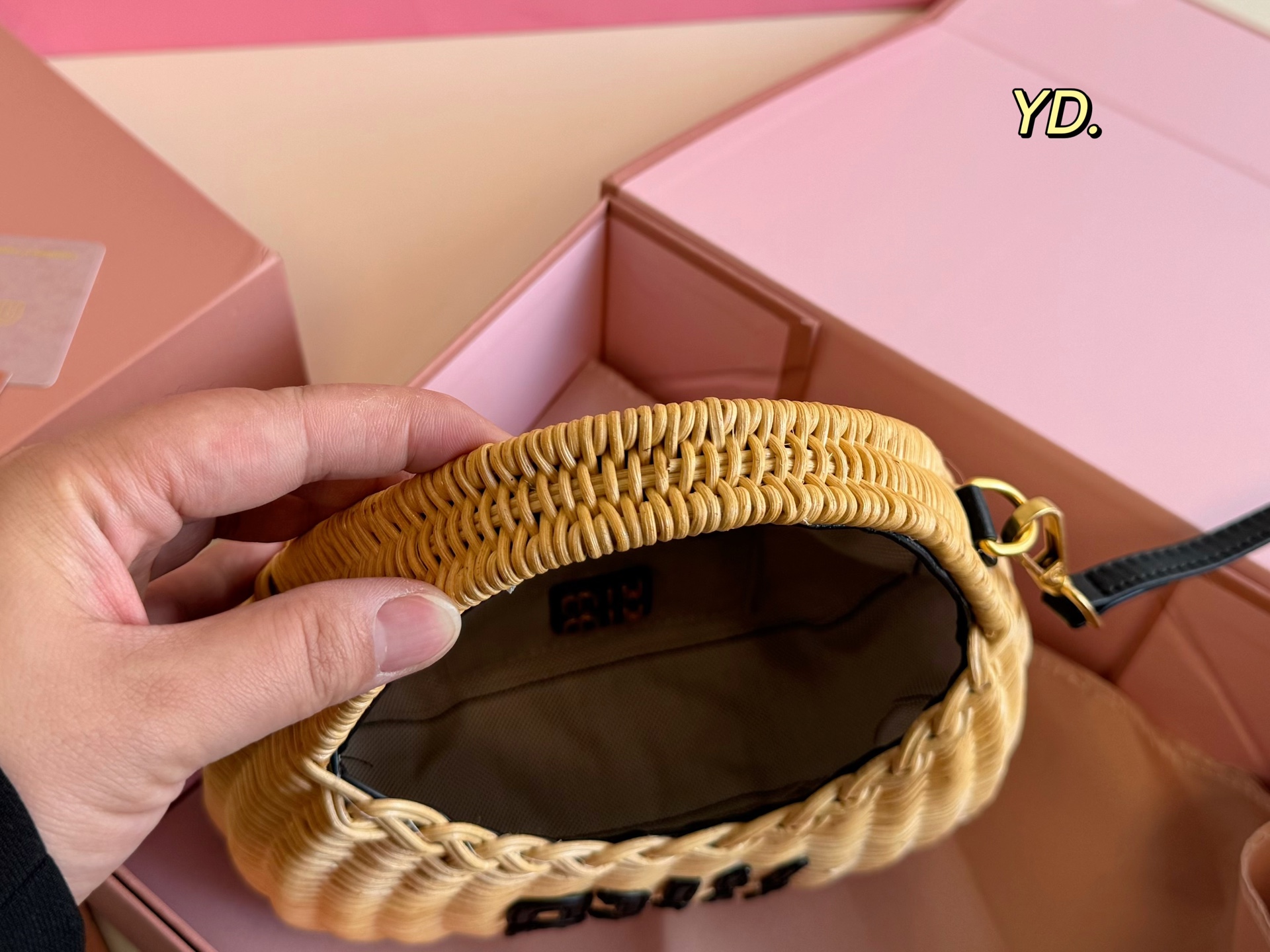 MiuMiu new straw basket bag