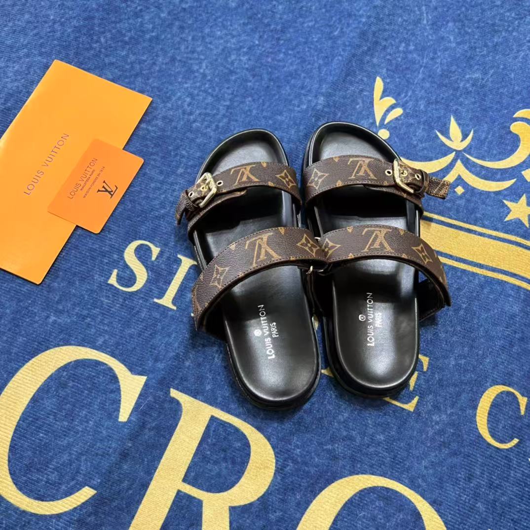 LV slippers