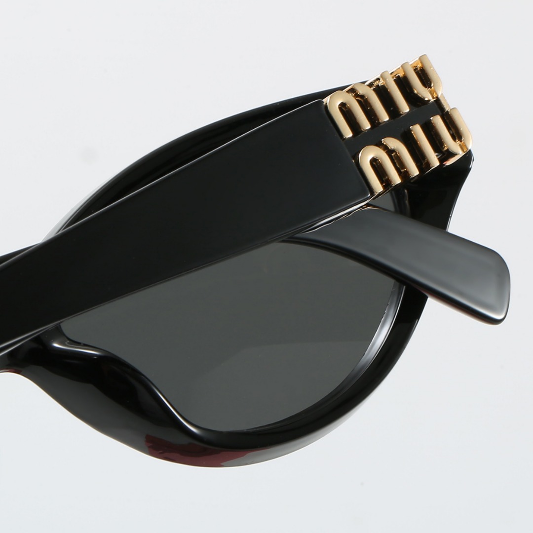 Miu Miu Fashion Cat Eye Sunglasses