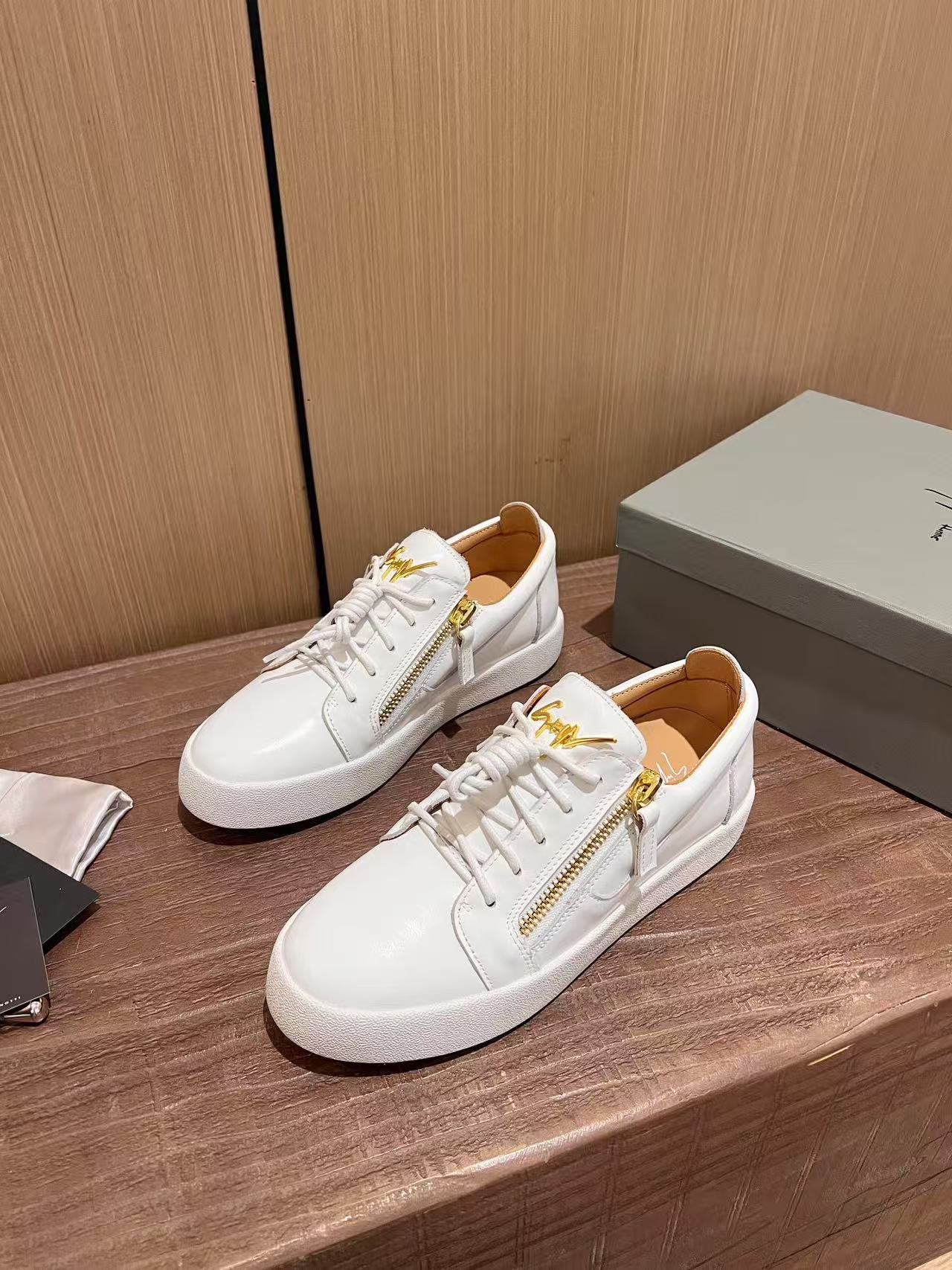 Giusee Zanotti sports shoes