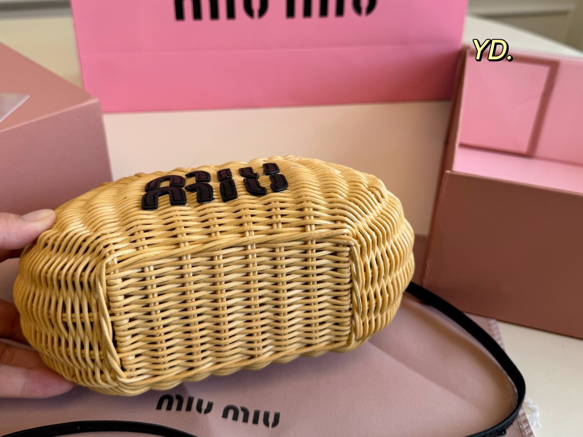 MiuMiu new straw basket bag