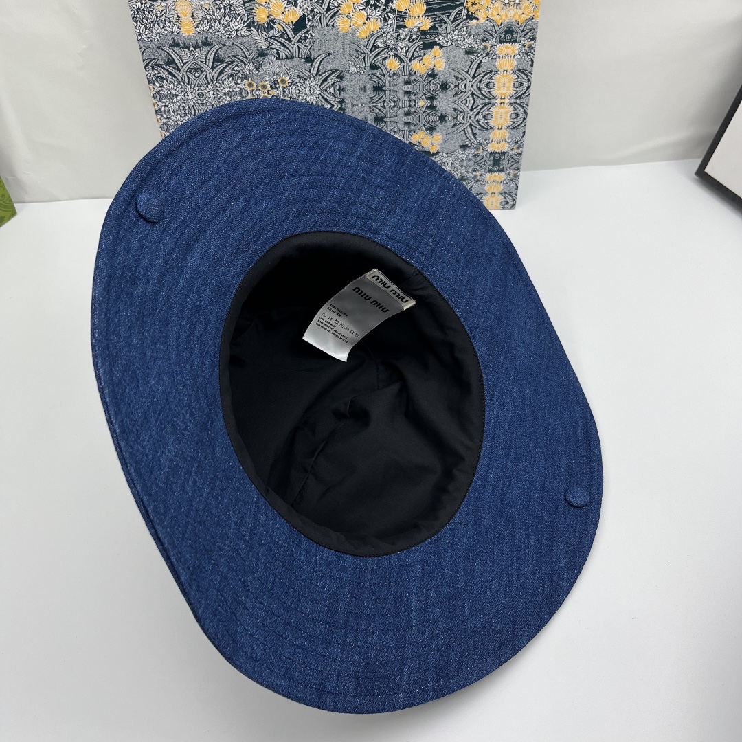 Miumiu fashionable and versatile fisherman hat