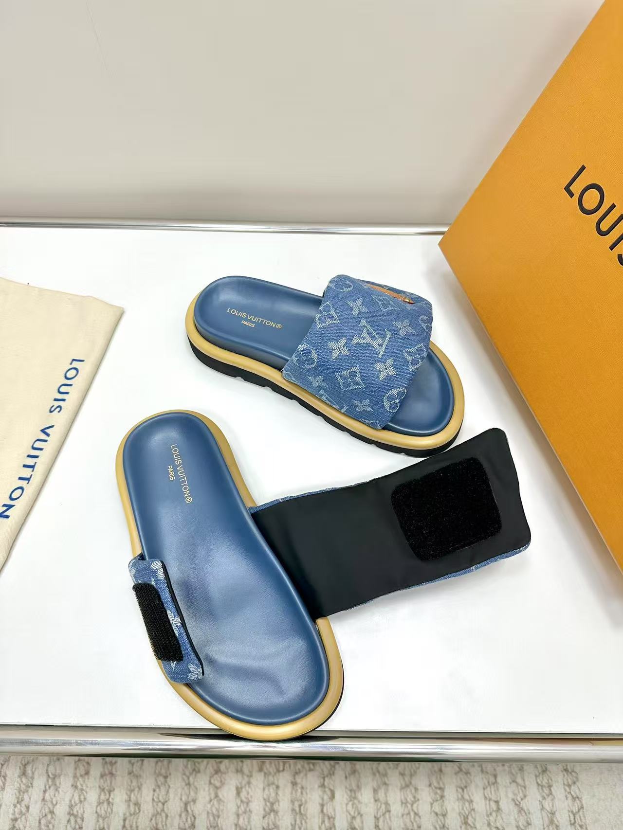 LV denim sponge slippers