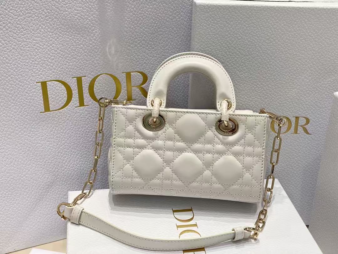 Dior side-scrolling Diana bag