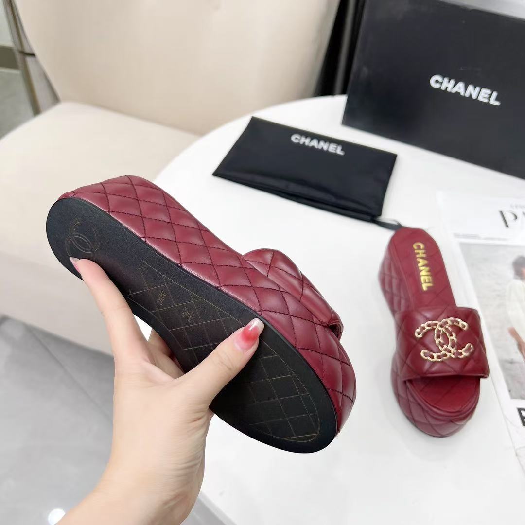 Chanel thick-soled sandals