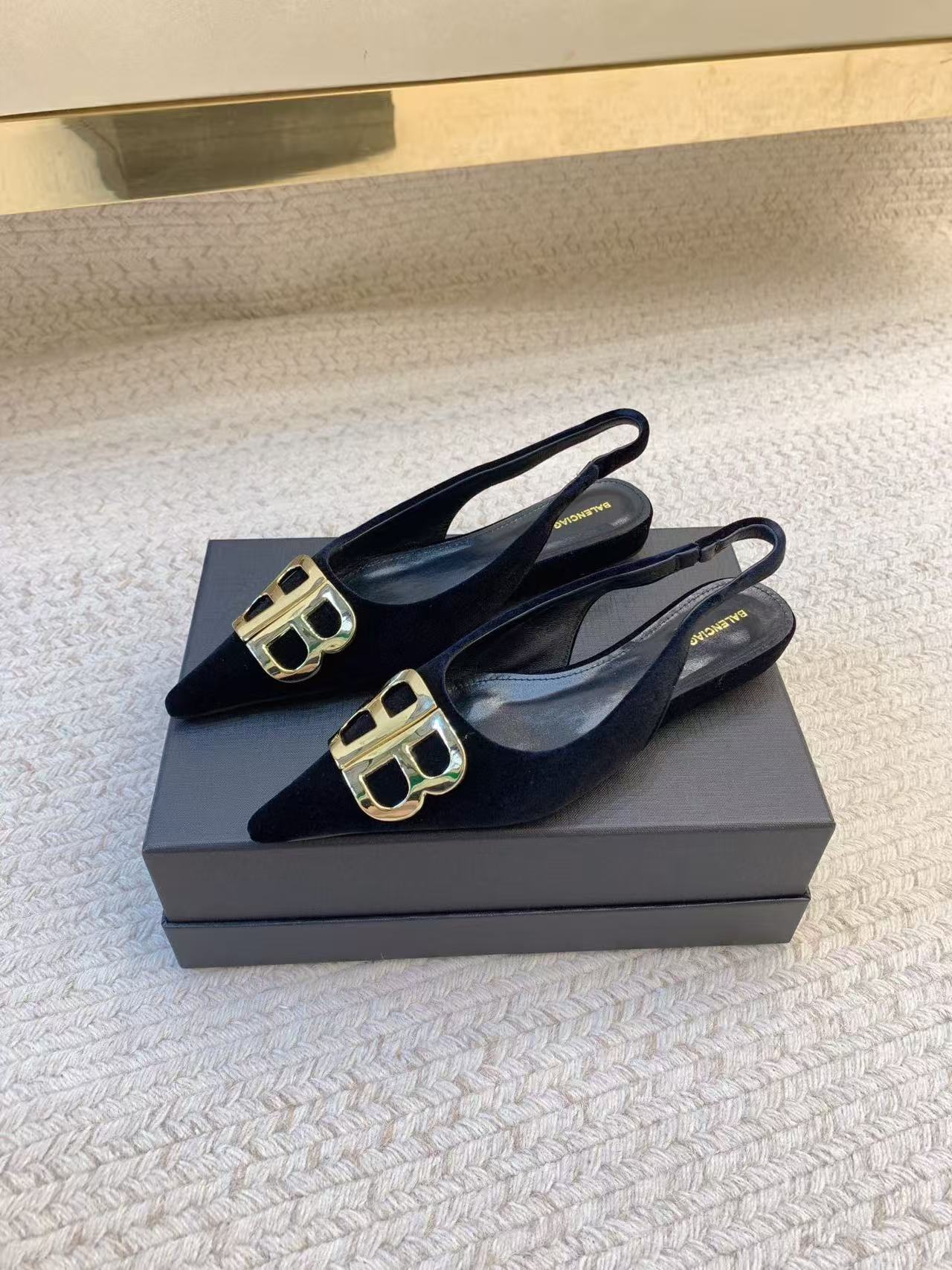 Balenciaga satin flats