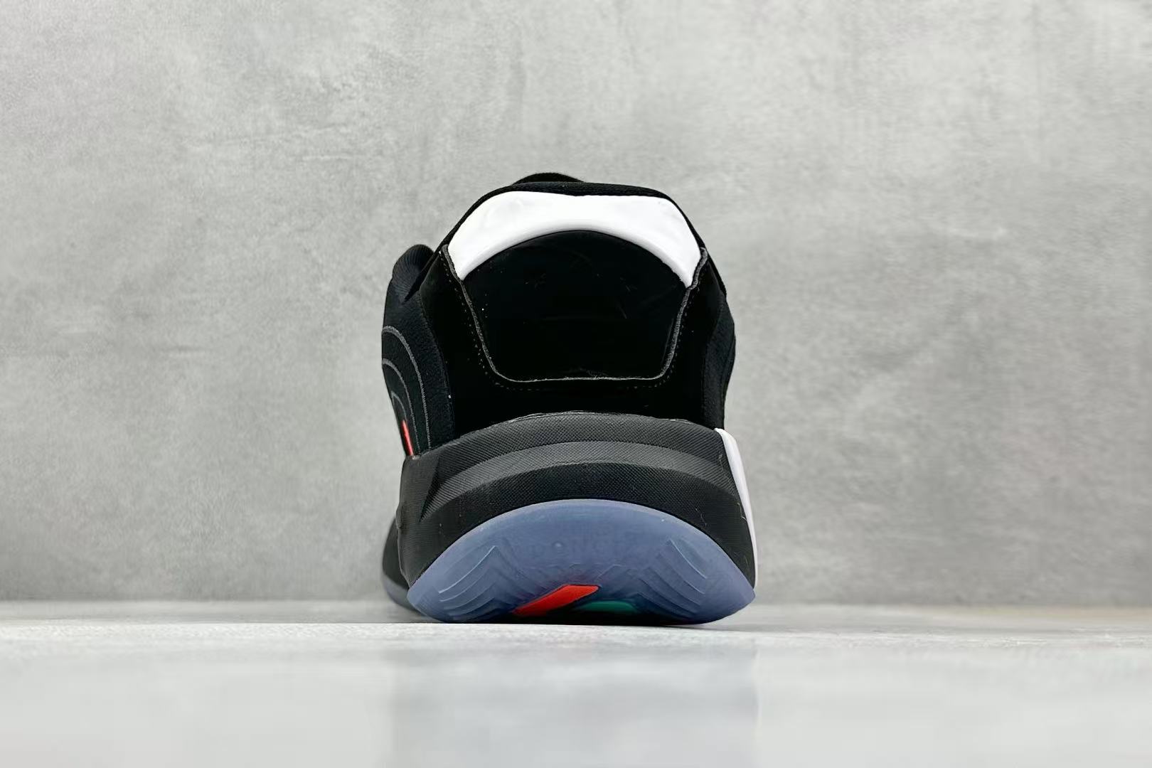 Jordan GJR Luka 4 sports shoes