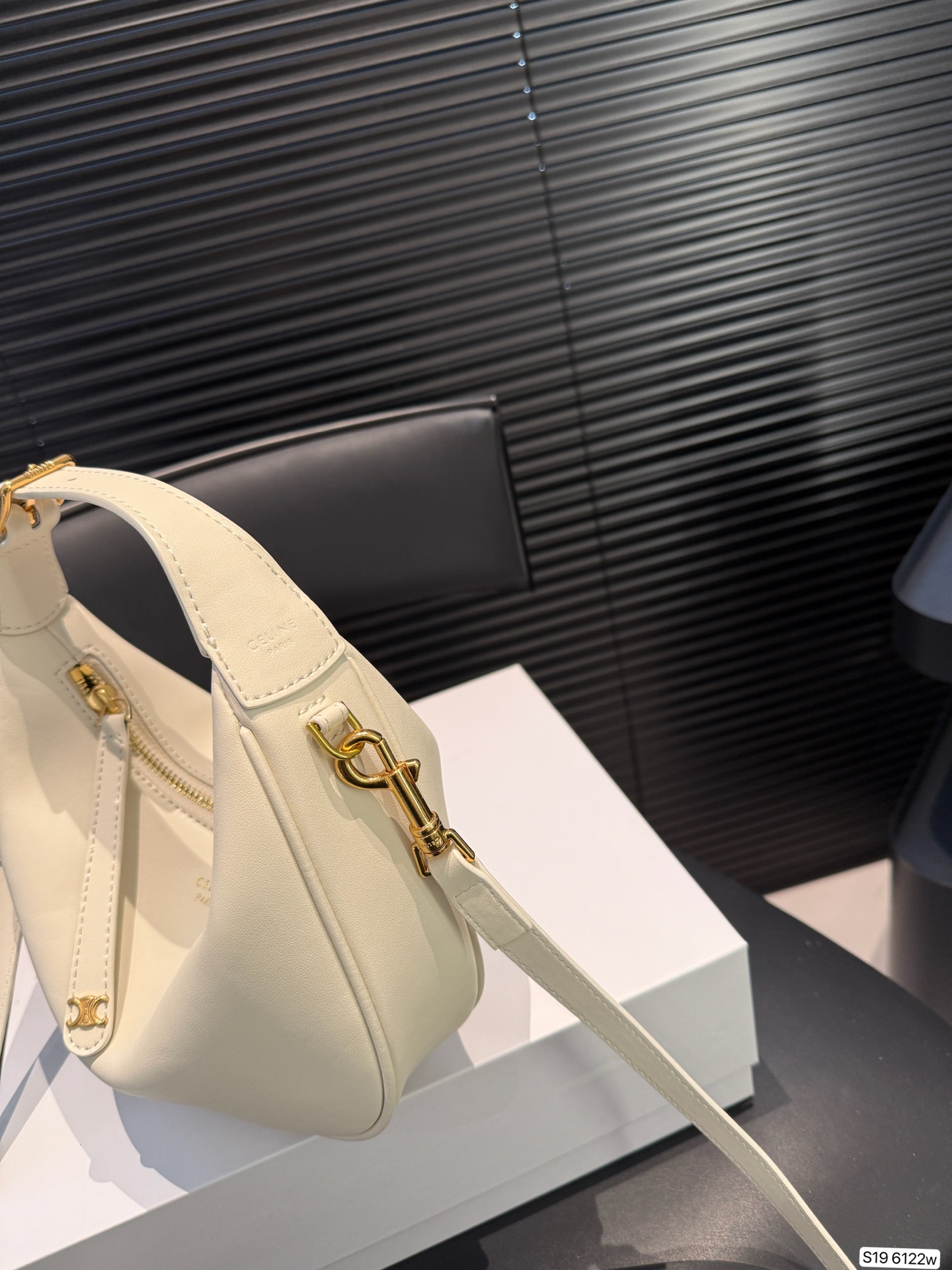 celine lulu armpit bag high-end