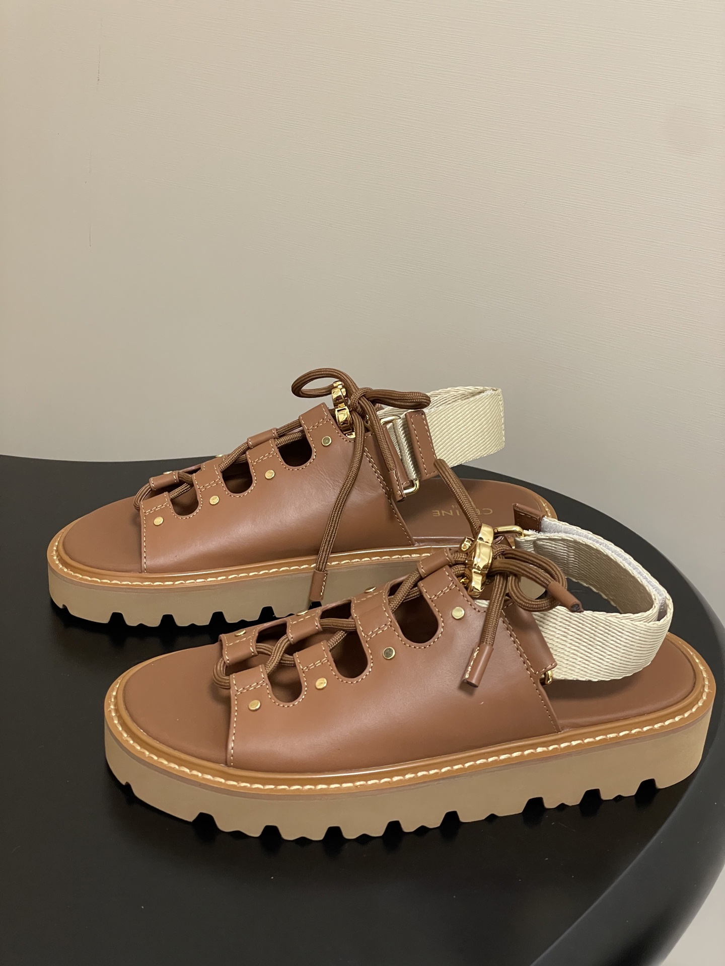 Celine thick-soled fashionable strappy Roman sandals