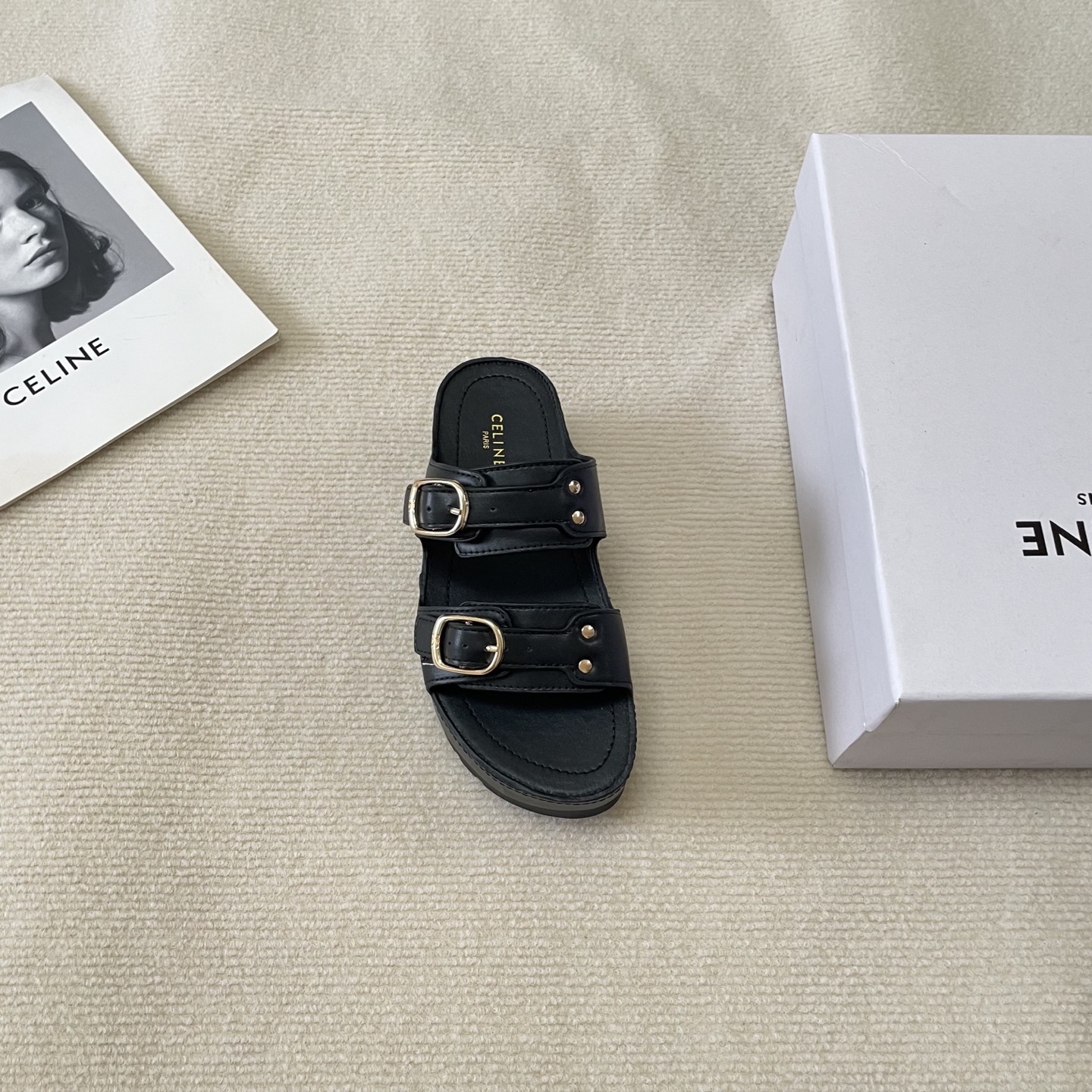 CELINE new early summer thick-soled slippers for vacation style