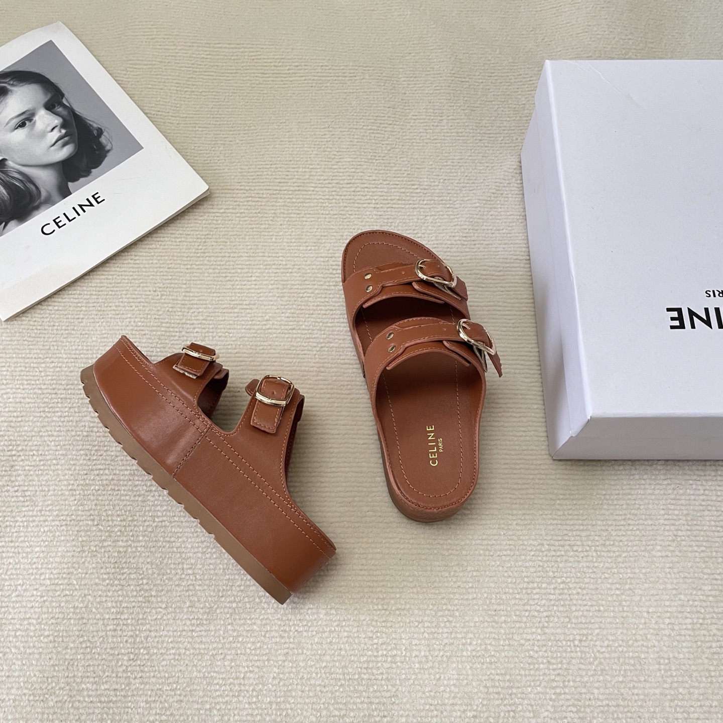 CELINE new early summer thick-soled slippers for vacation style