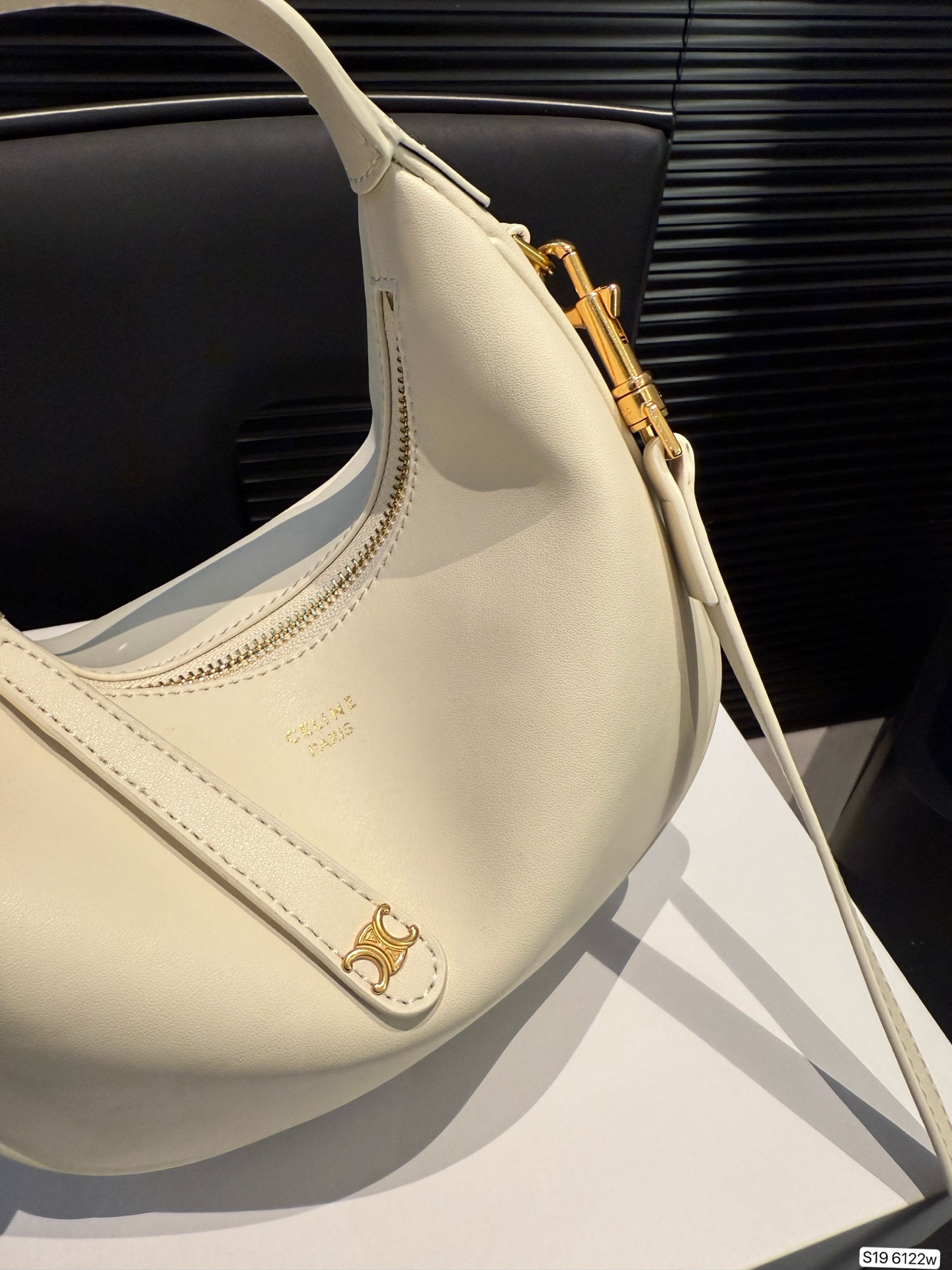 celine lulu armpit bag high-end