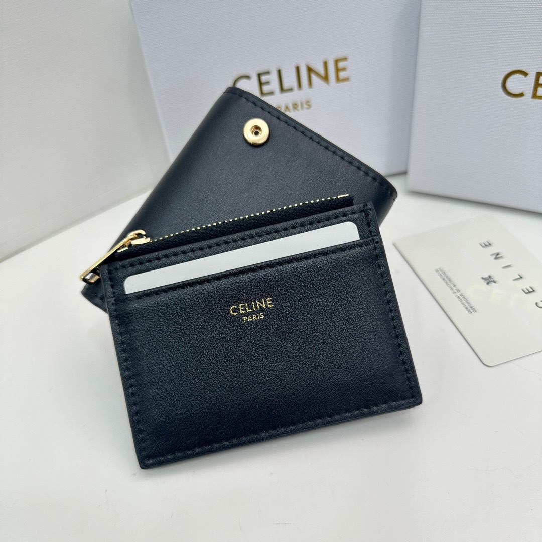Celine's new Arc de Triomphe 2-piece set is exquisite and fashionable