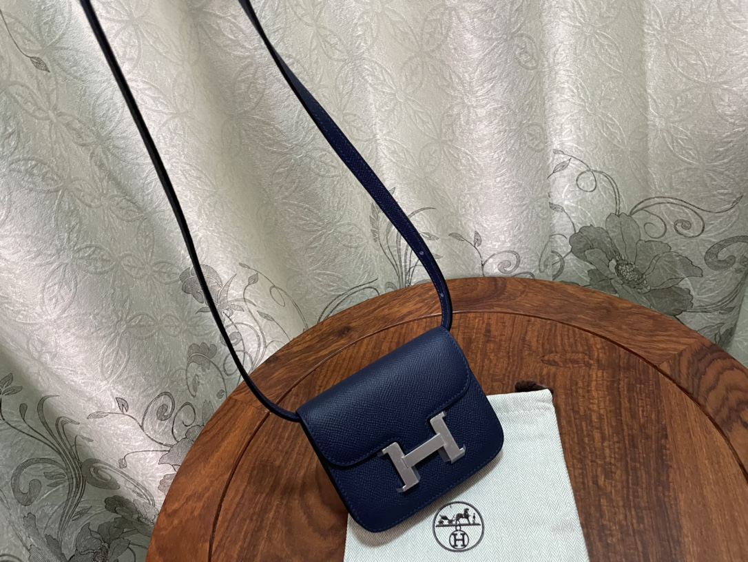 Hermes fanny pack kelly