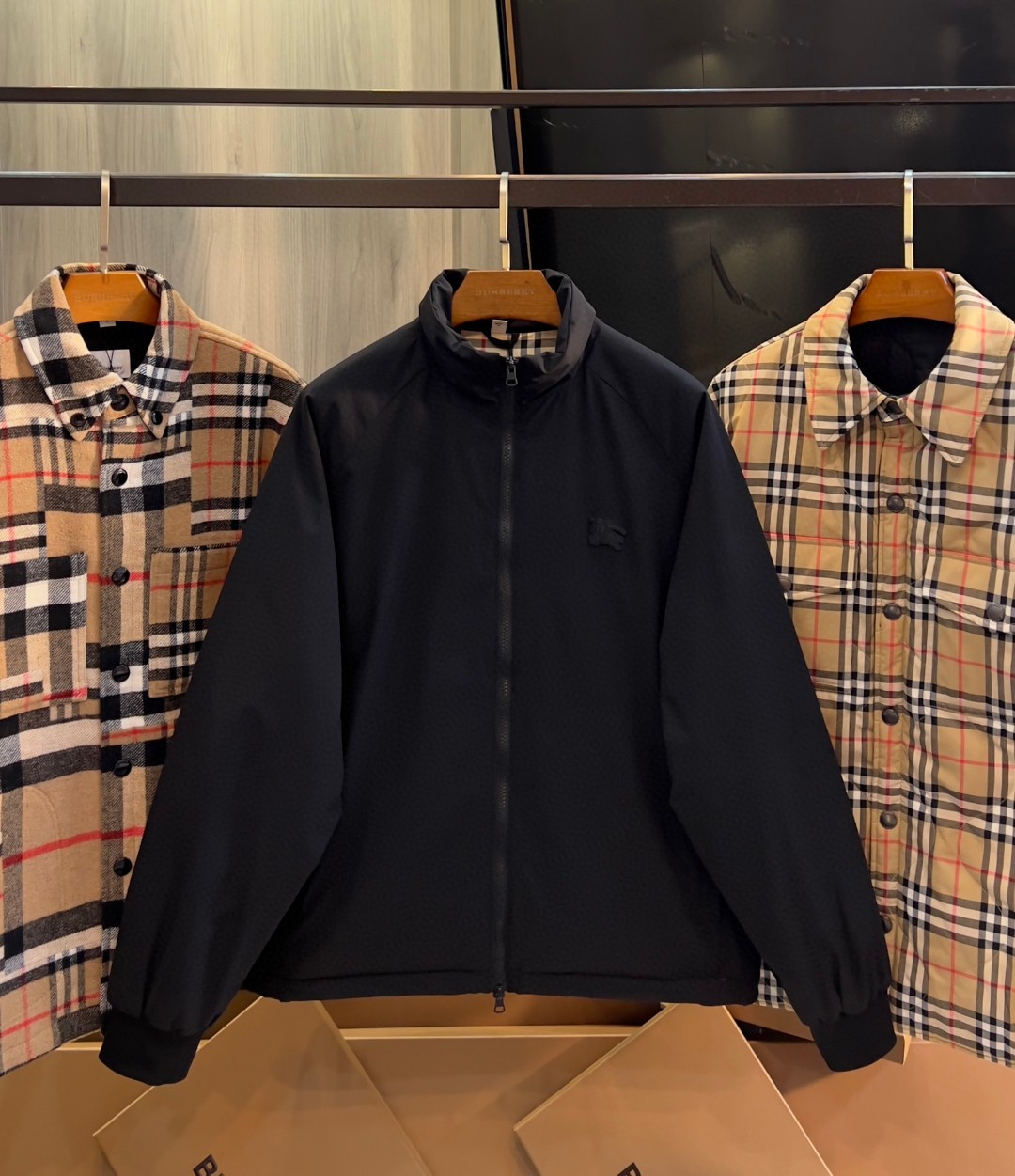 Burberry Vintage Warhorse Logo Thermal Regulating Padded Jacket