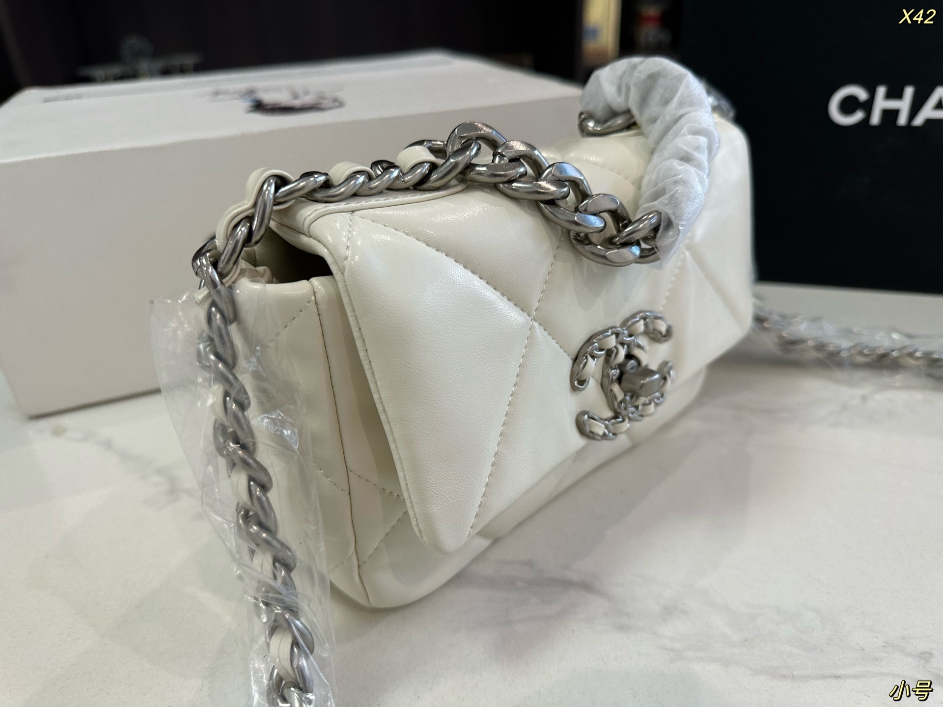 Chanel 19 bag